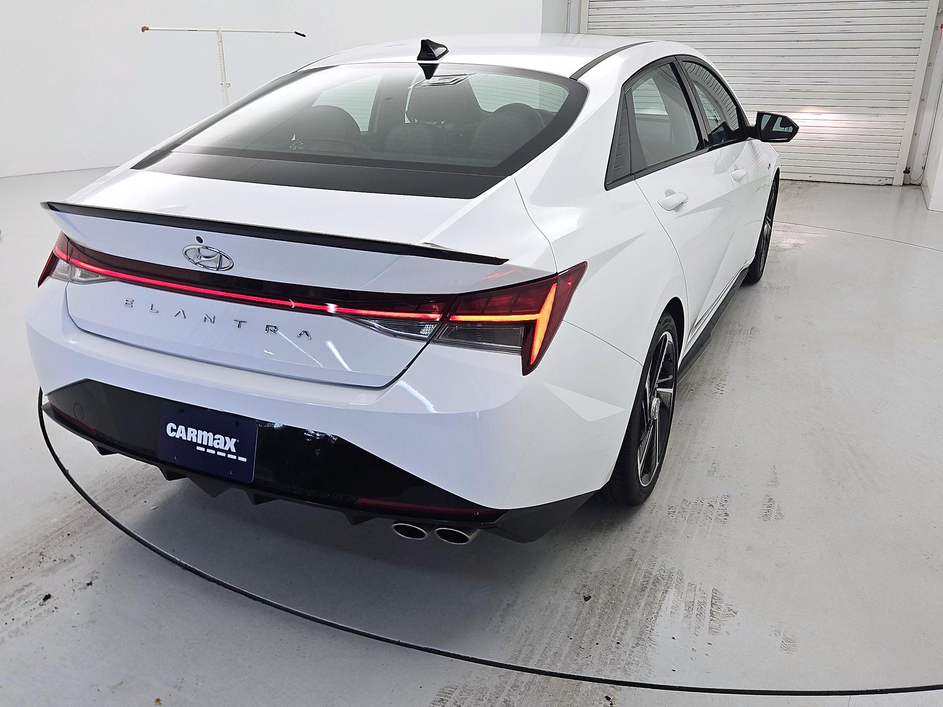 Thumbnail: 2023 Hyundai Elantra - 5