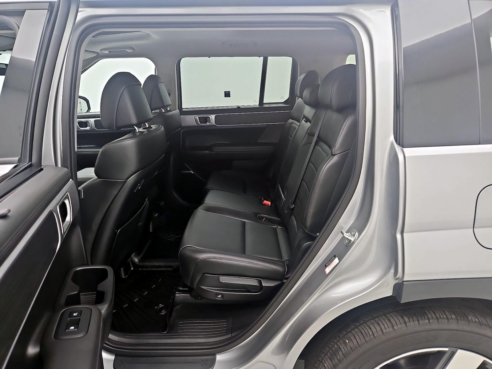 2024 Hyundai Santa Fe Limited - Photo 22