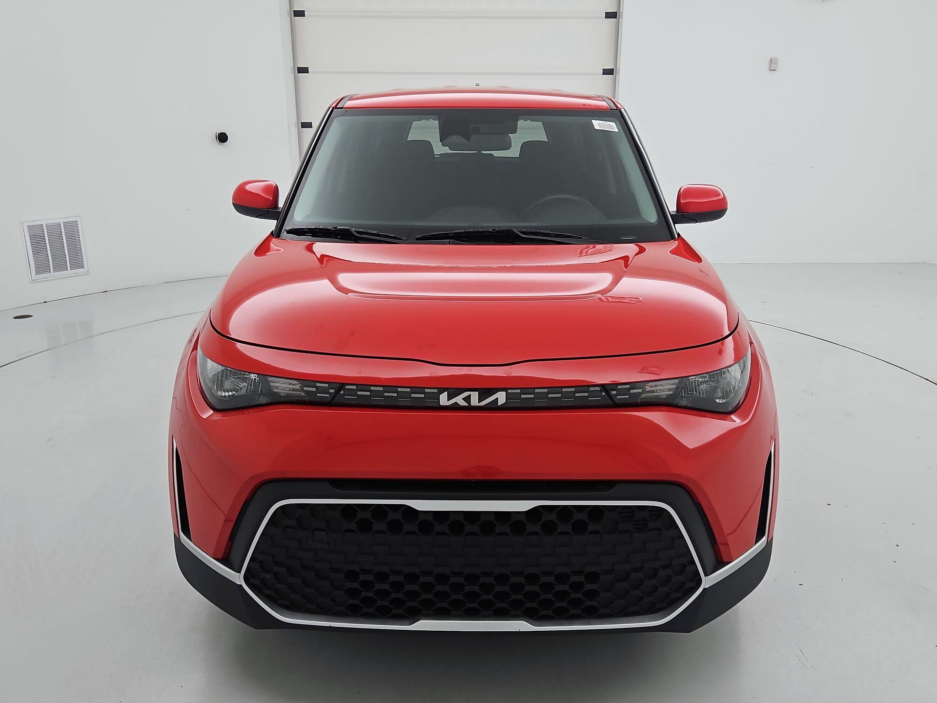 Thumbnail: 2023 Kia Soul - 2