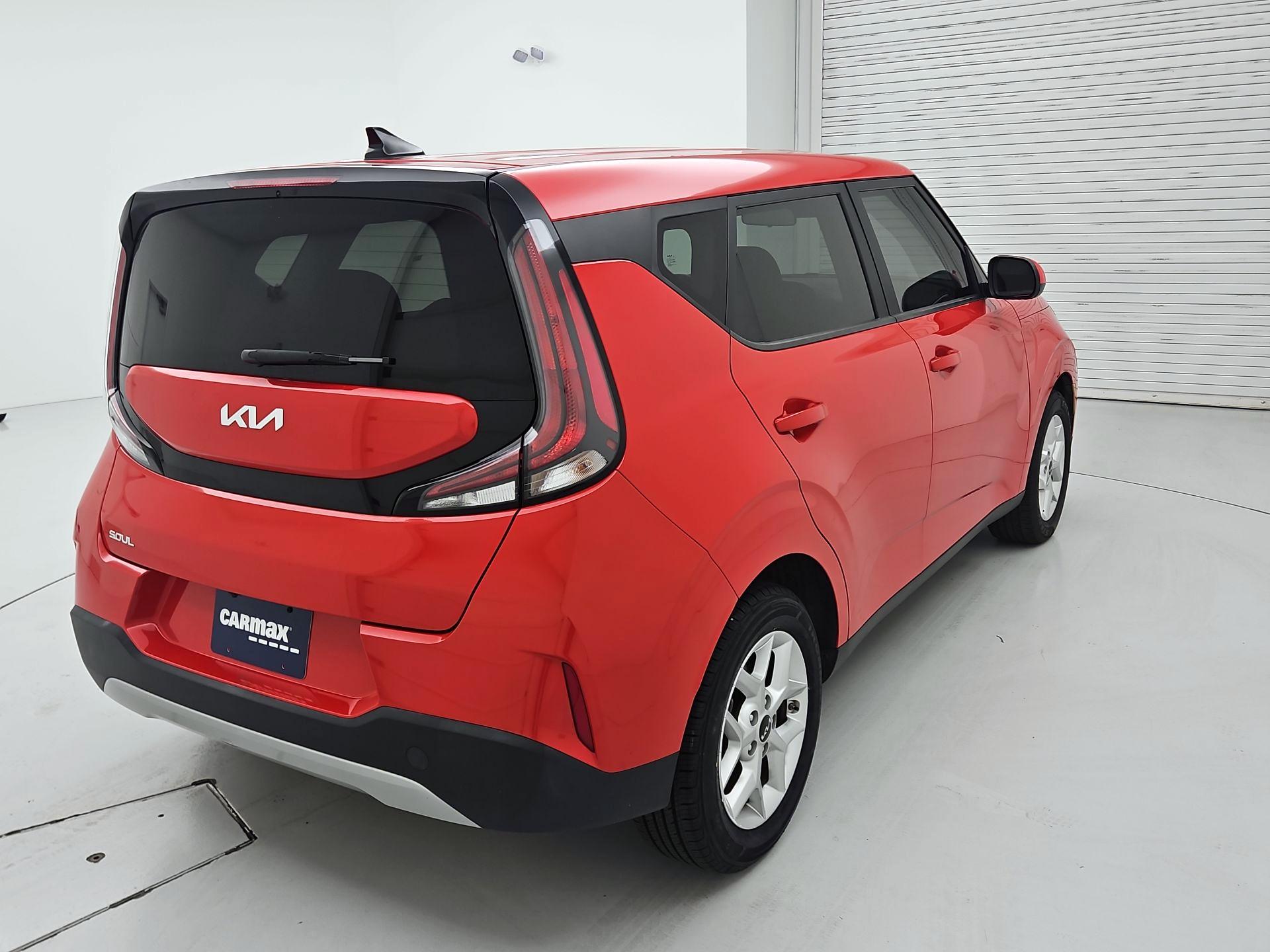 Thumbnail: 2023 Kia Soul - 5