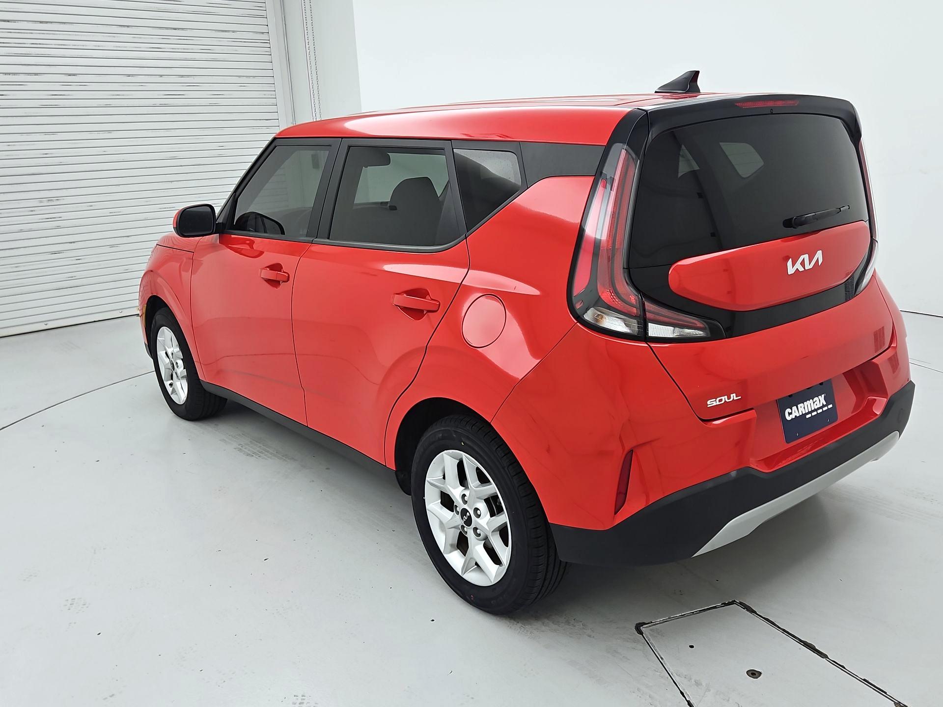 Thumbnail: 2023 Kia Soul - 7