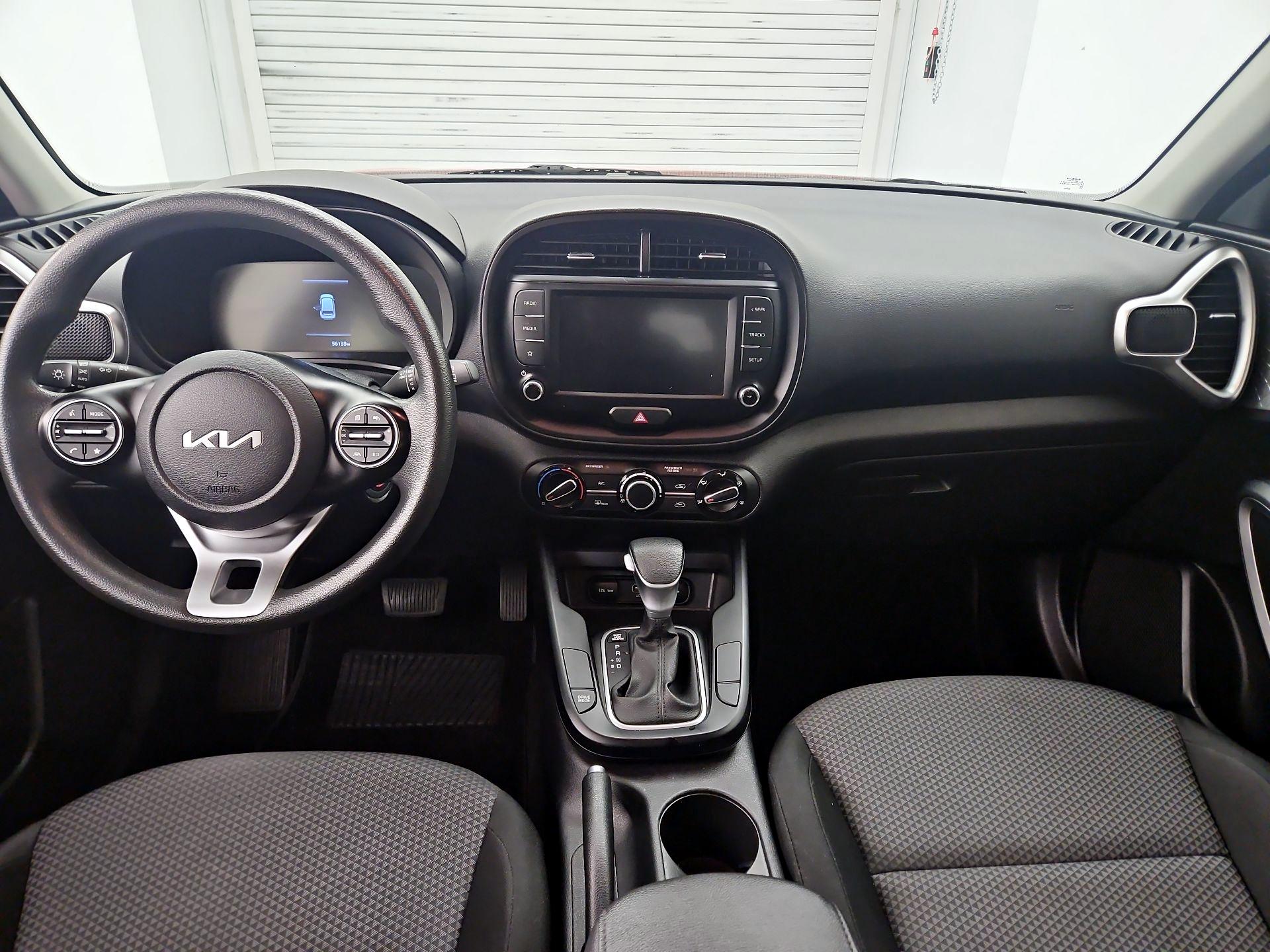 Thumbnail: 2023 Kia Soul - 8