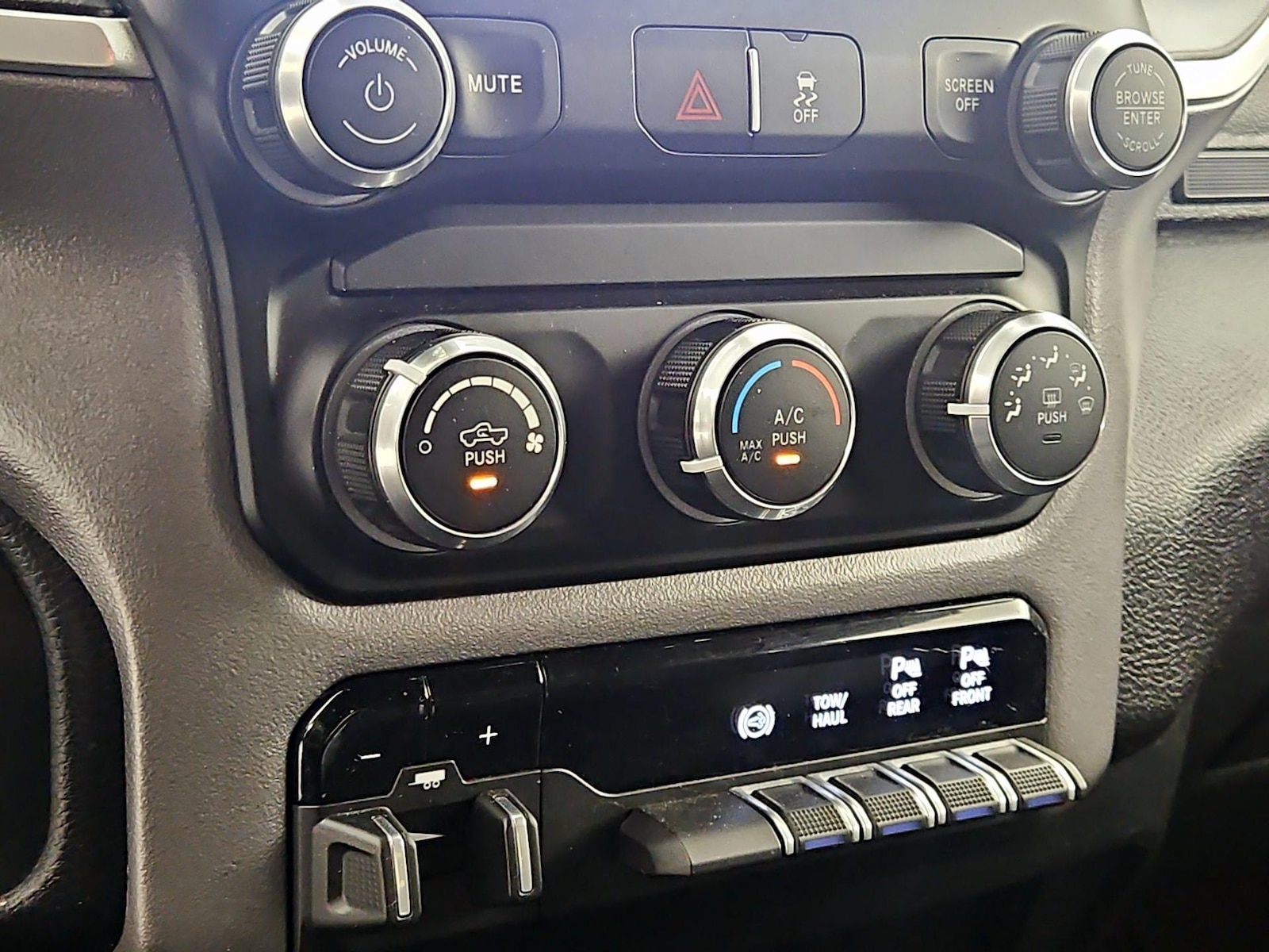 2023 RAM Ram 2500 Pickup Big Horn - Photo 17
