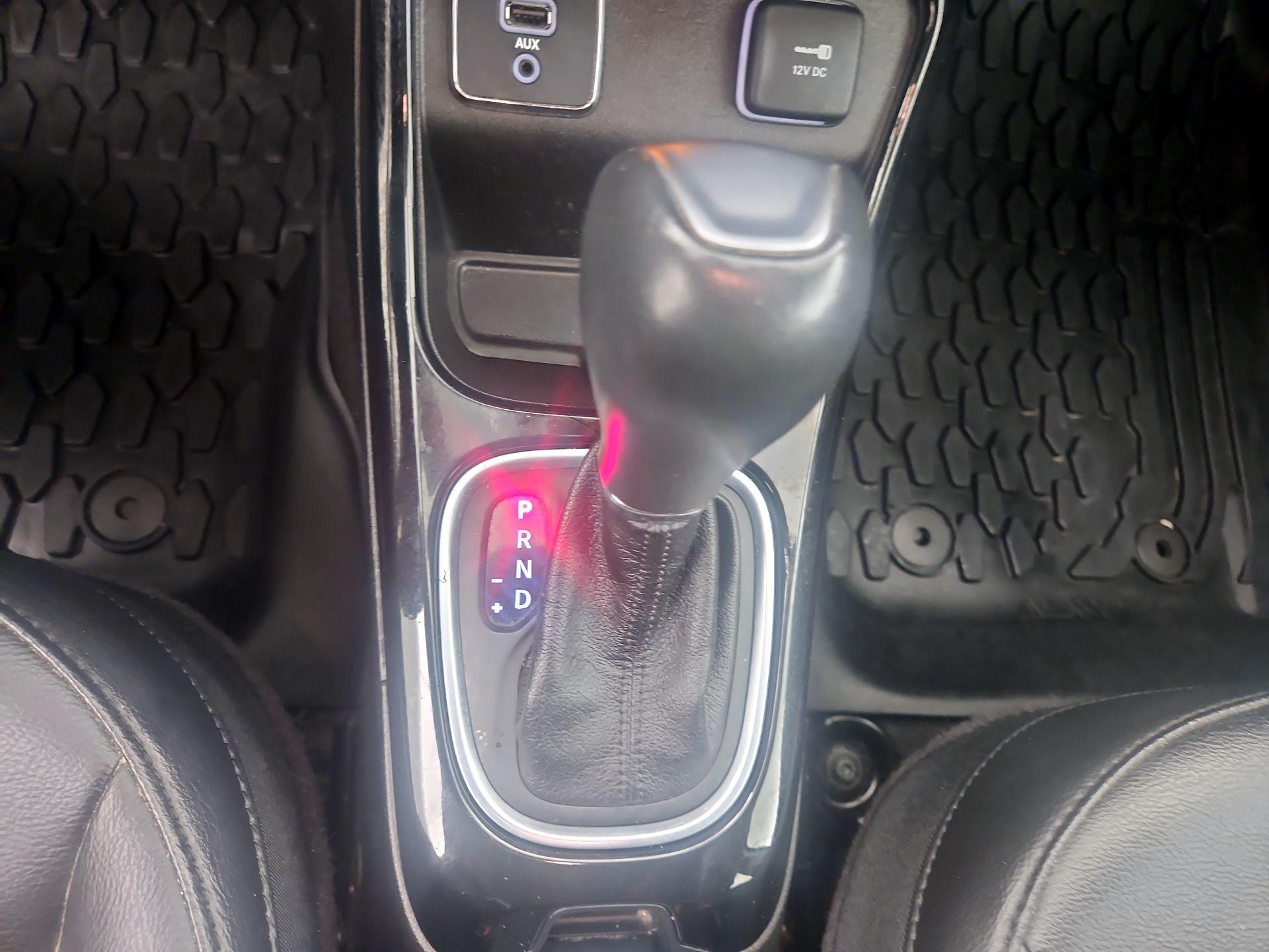 Thumbnail: 2021 Jeep Compass - 17