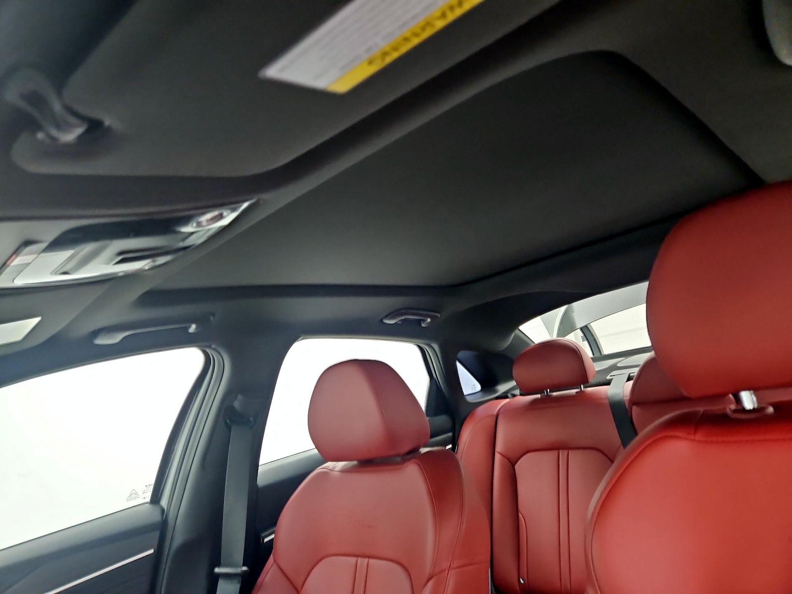 2025 Kia K5 GT-Line - Photo 19