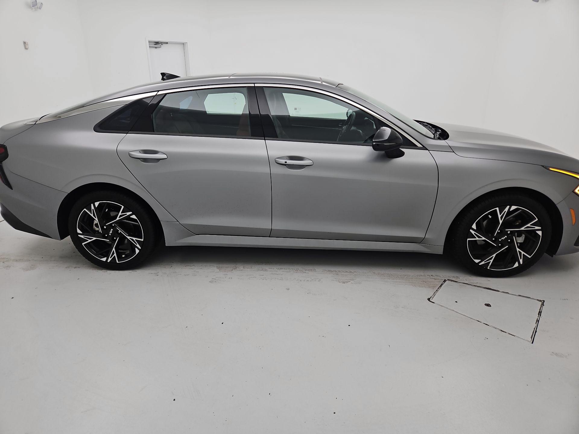 Thumbnail: 2025 Kia K5 - 4