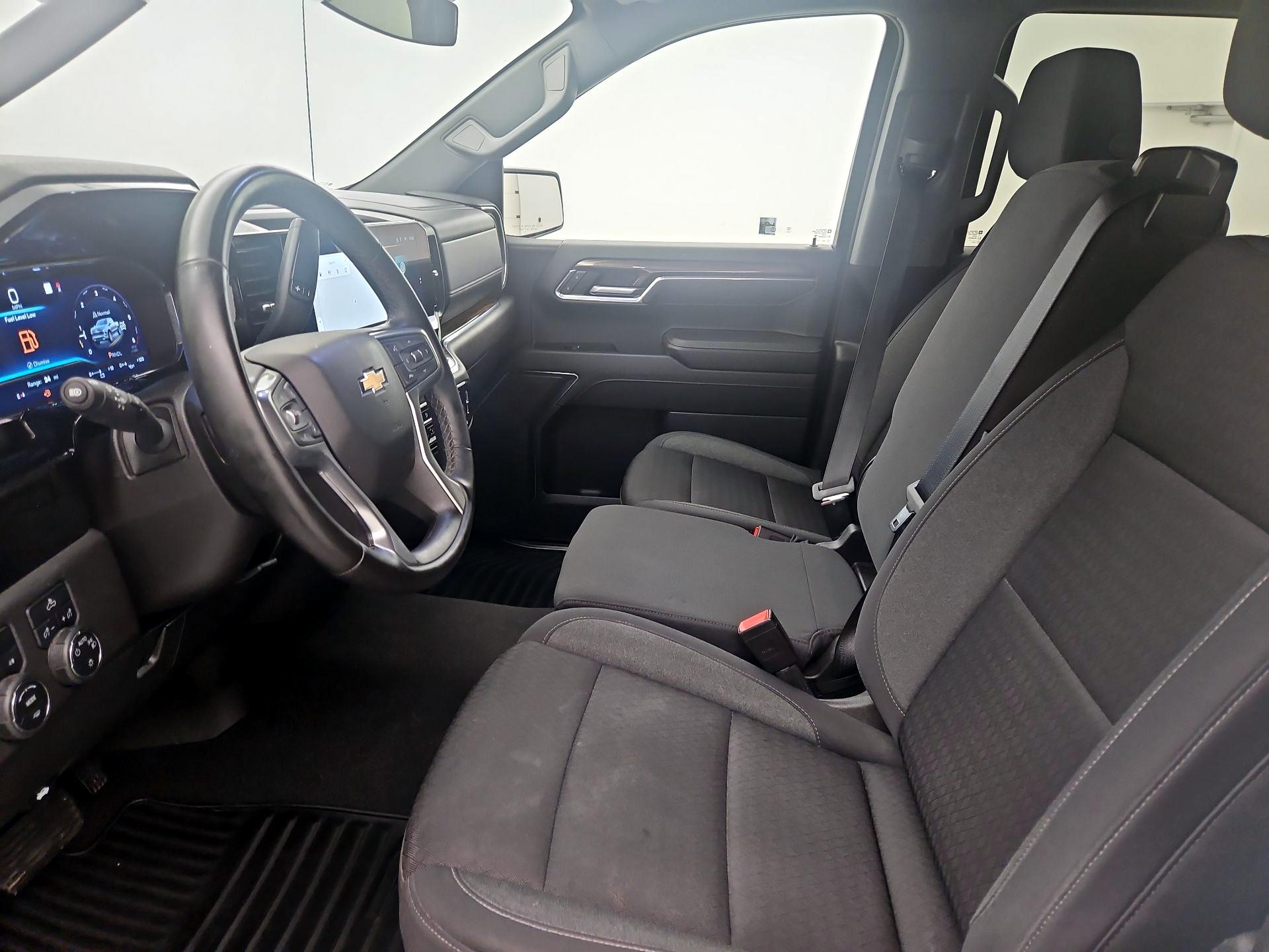 Thumbnail: 2023 Chevrolet Silverado 1500 - 11