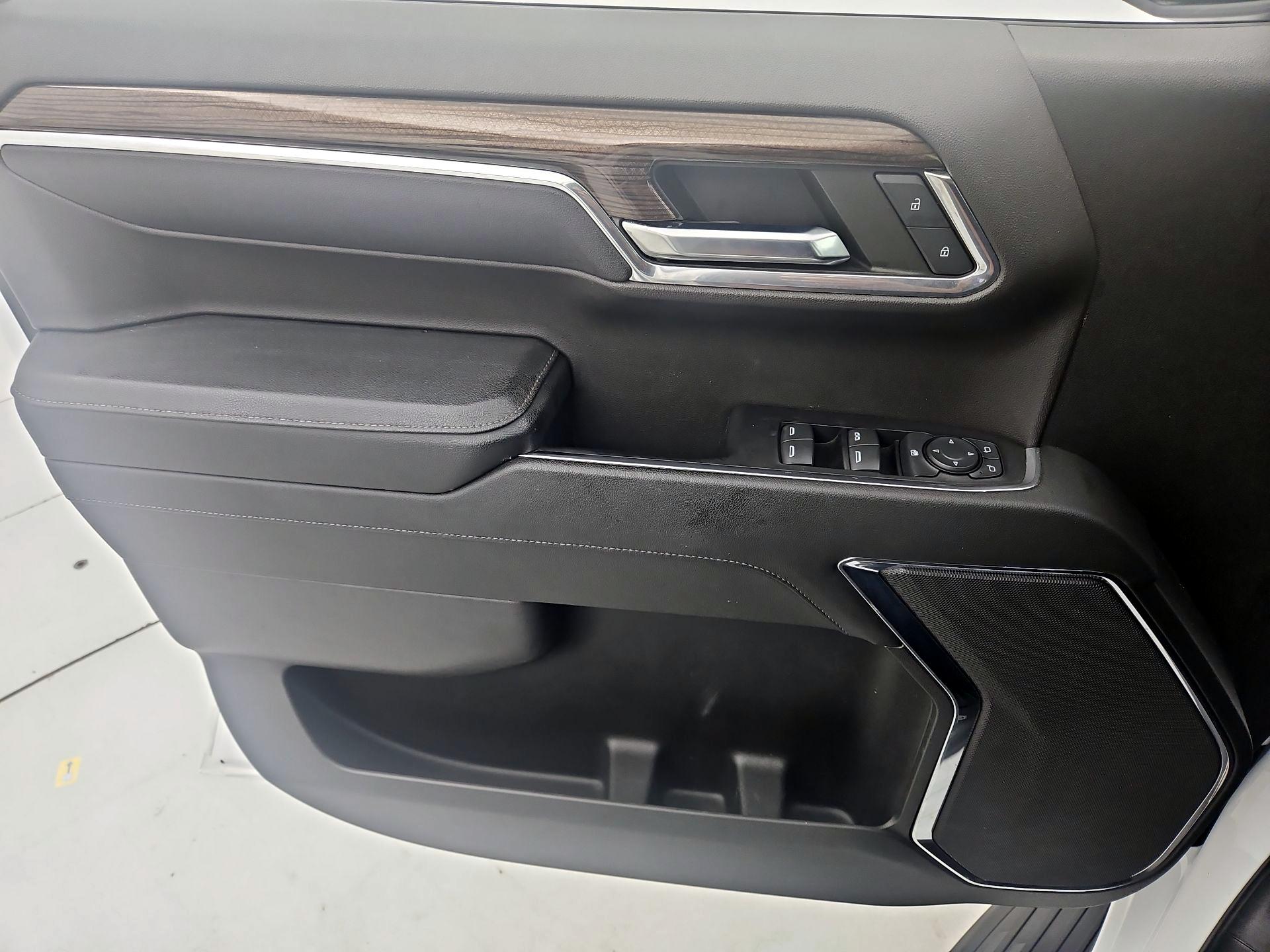 Thumbnail: 2023 Chevrolet Silverado 1500 - 12