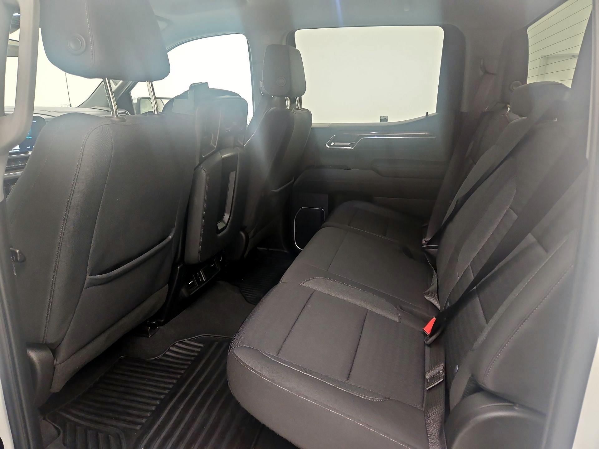 Thumbnail: 2023 Chevrolet Silverado 1500 - 20