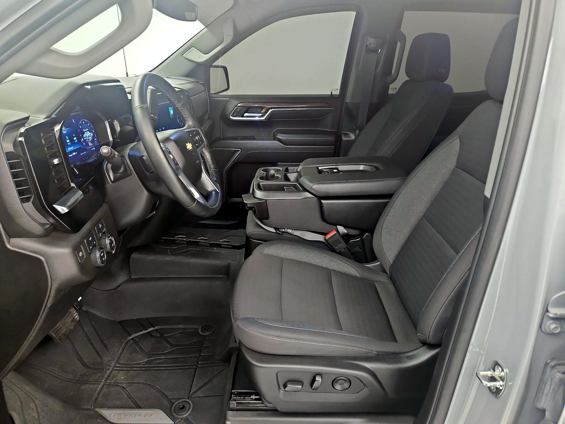 Thumbnail: 2024 Chevrolet Silverado 1500 - 9