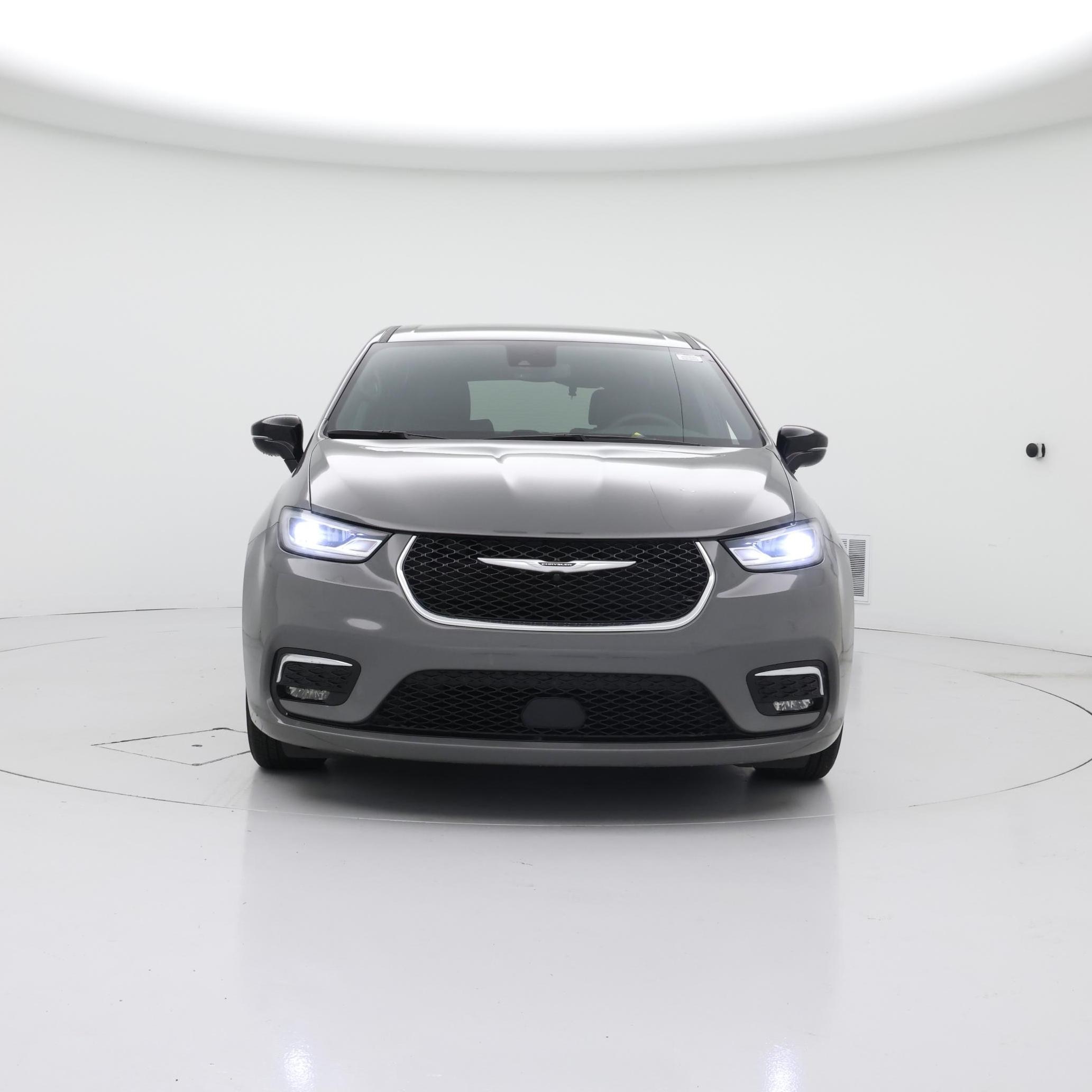 Thumbnail: 2025 Chrysler Pacifica - 5