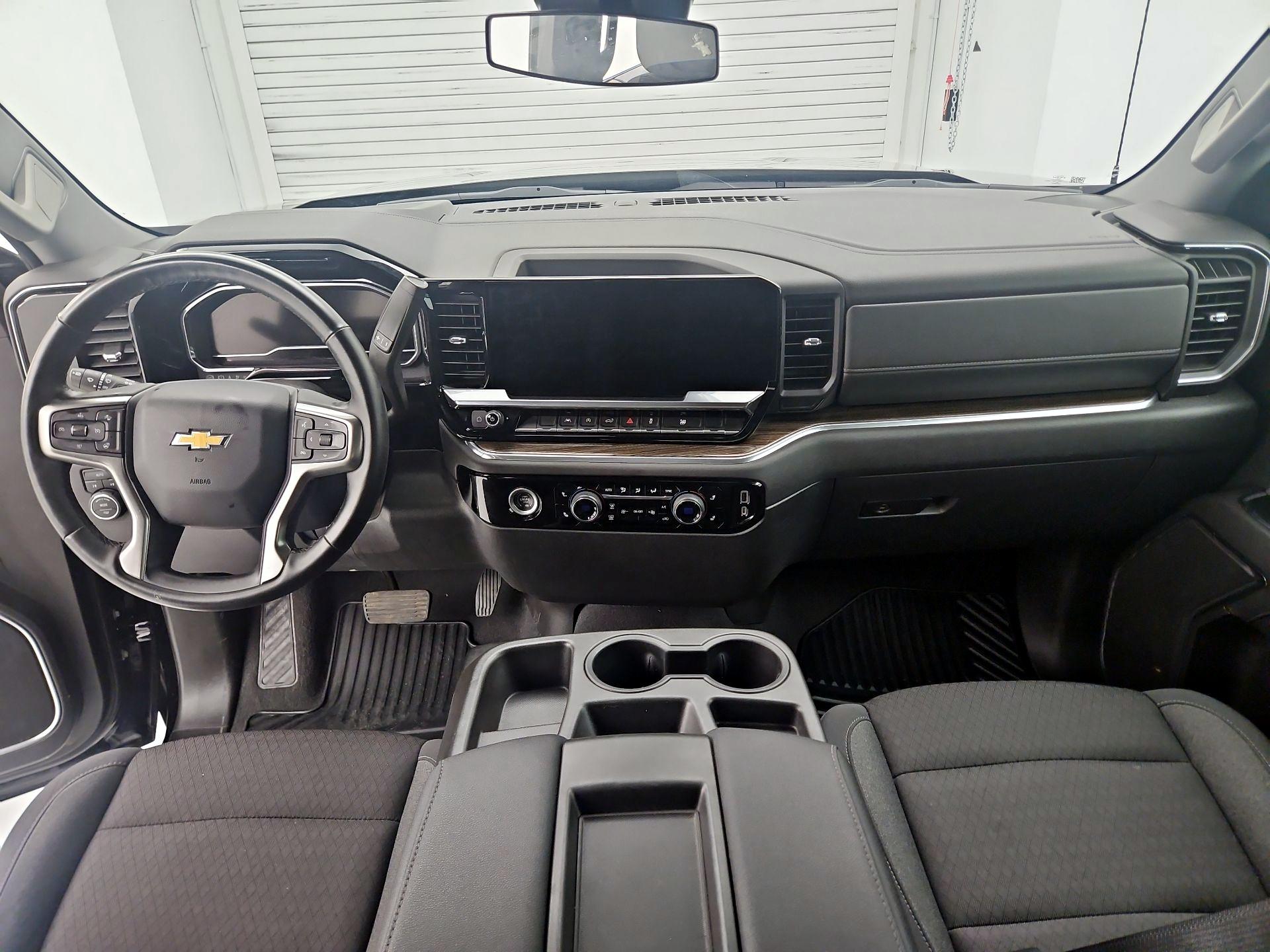 Thumbnail: 2023 Chevrolet Silverado 1500 - 8