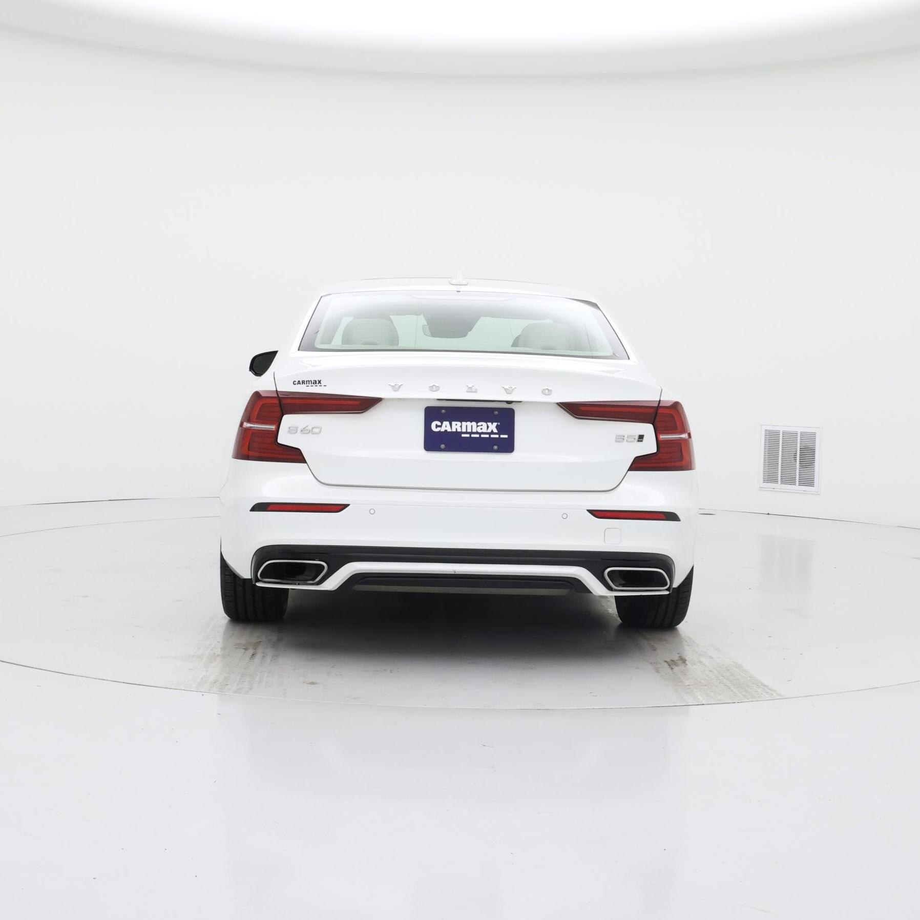 Thumbnail: 2022 Volvo S60 - 6