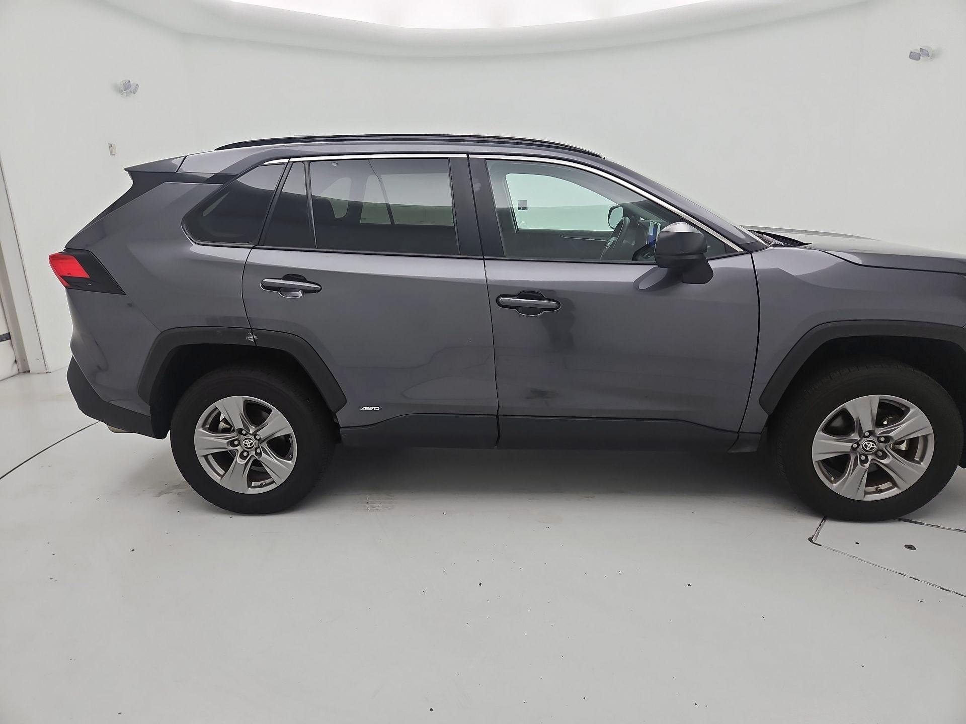 Thumbnail: 2024 Toyota RAV4 - 4