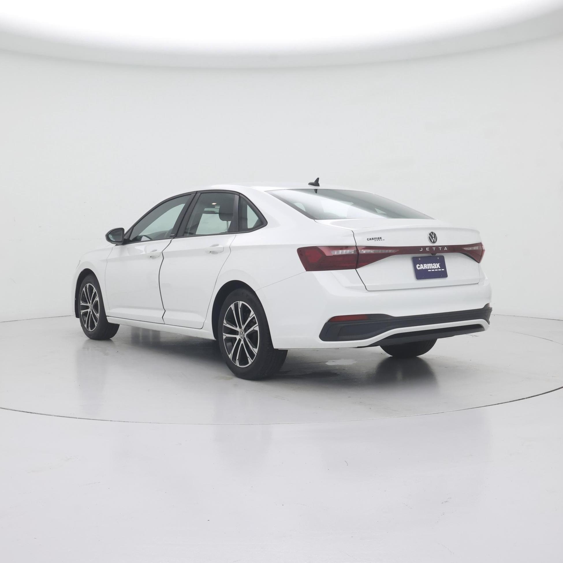 Thumbnail: 2025 Volkswagen Jetta - 2