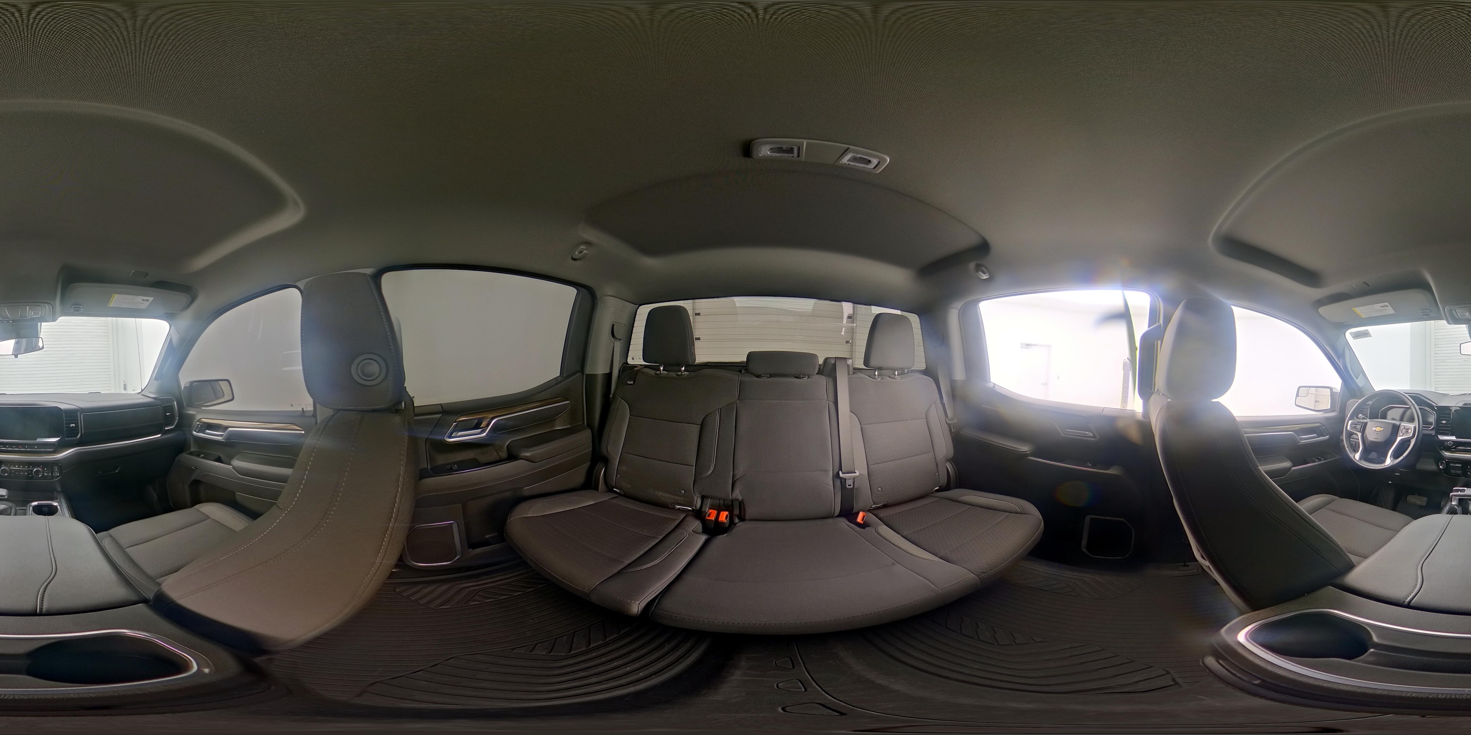 2025 Chevrolet Silverado 1500 LT - Photo 24