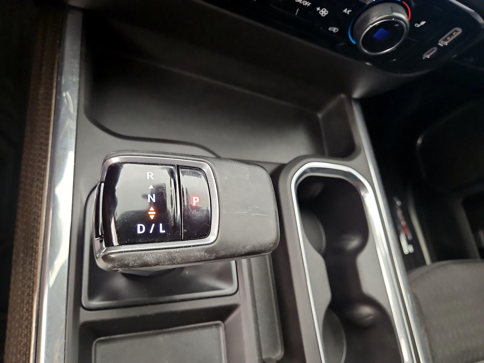 2025 Chevrolet Silverado 1500 LT - Photo 17