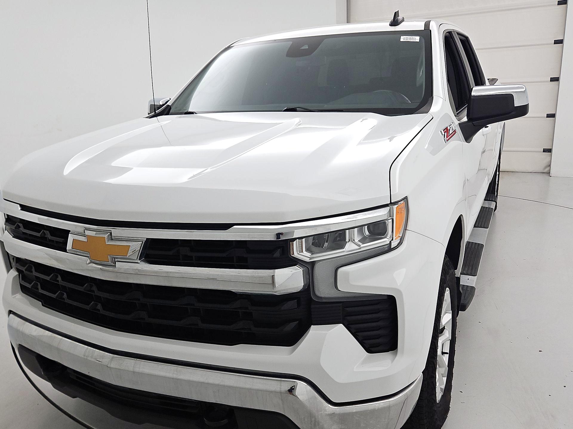 Thumbnail: 2025 Chevrolet Silverado 1500 - 3