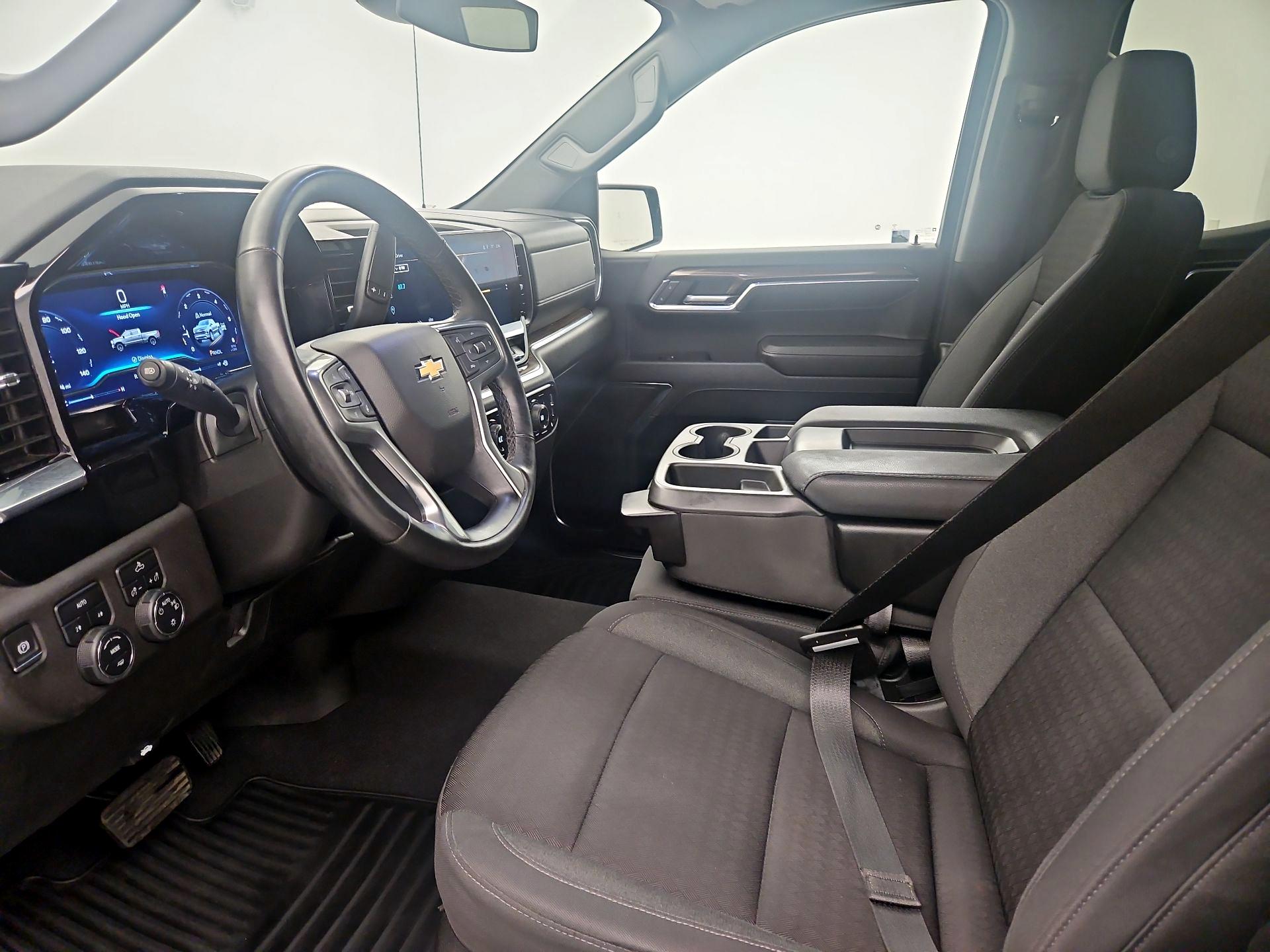 Thumbnail: 2023 Chevrolet Silverado 1500 - 11