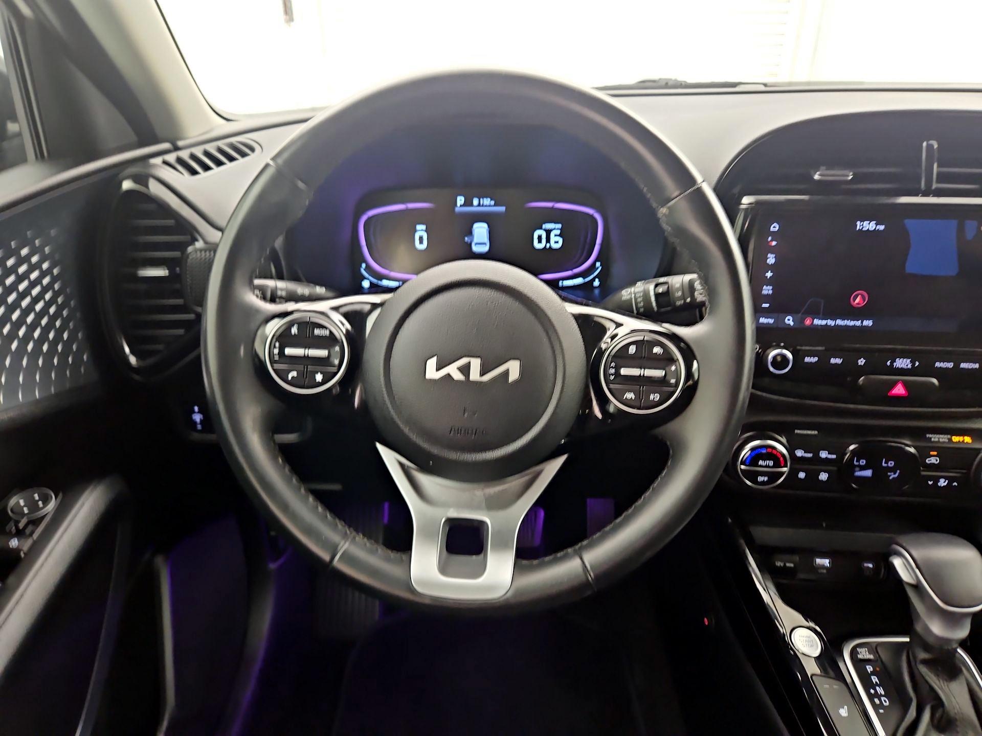 Thumbnail: 2023 Kia Soul - 10