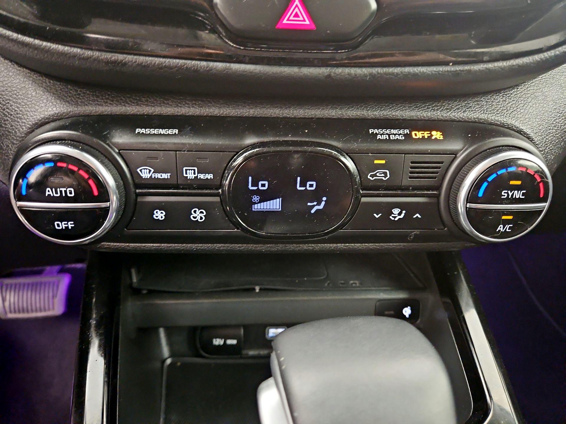Thumbnail: 2023 Kia Soul - 17