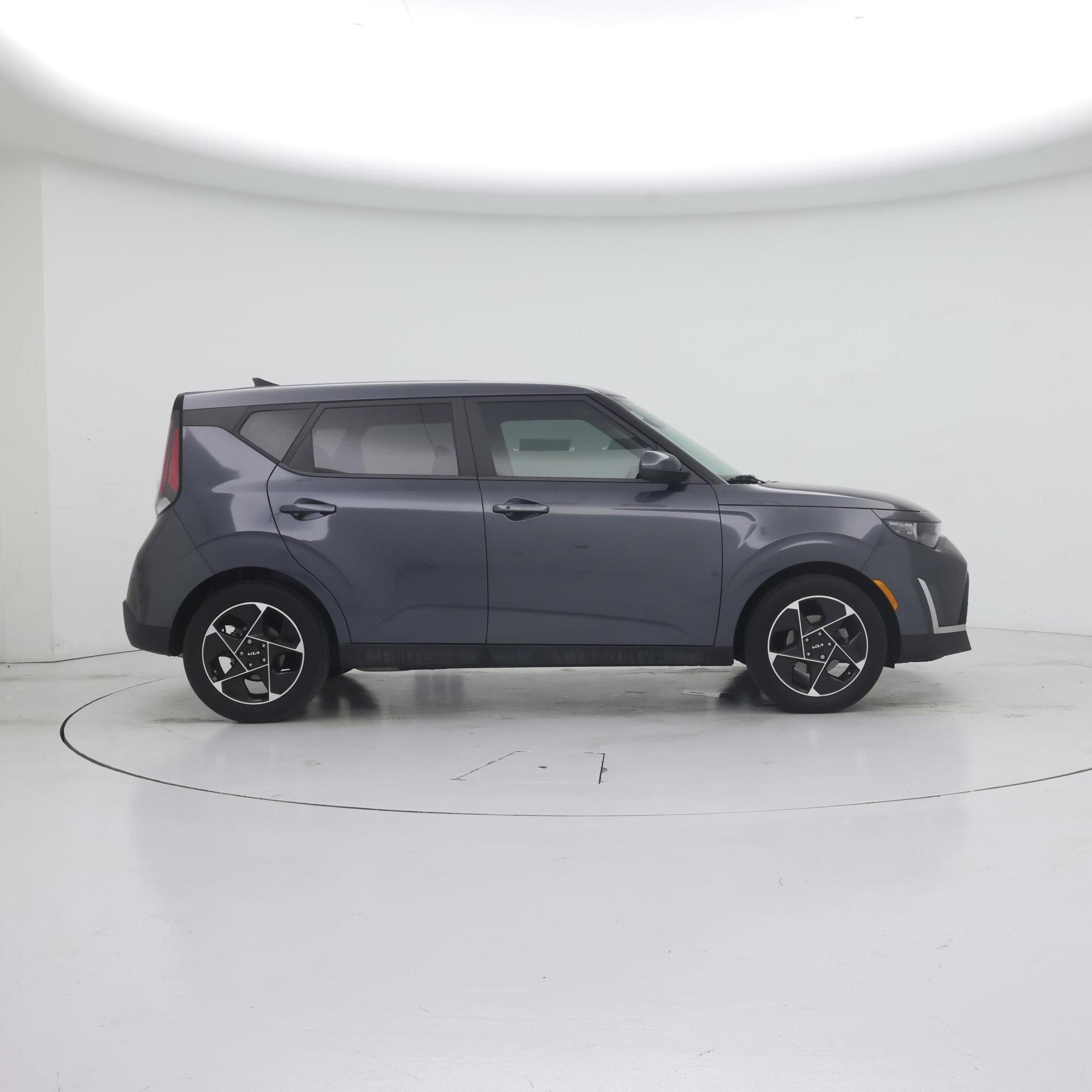 Thumbnail: 2023 Kia Soul - 7