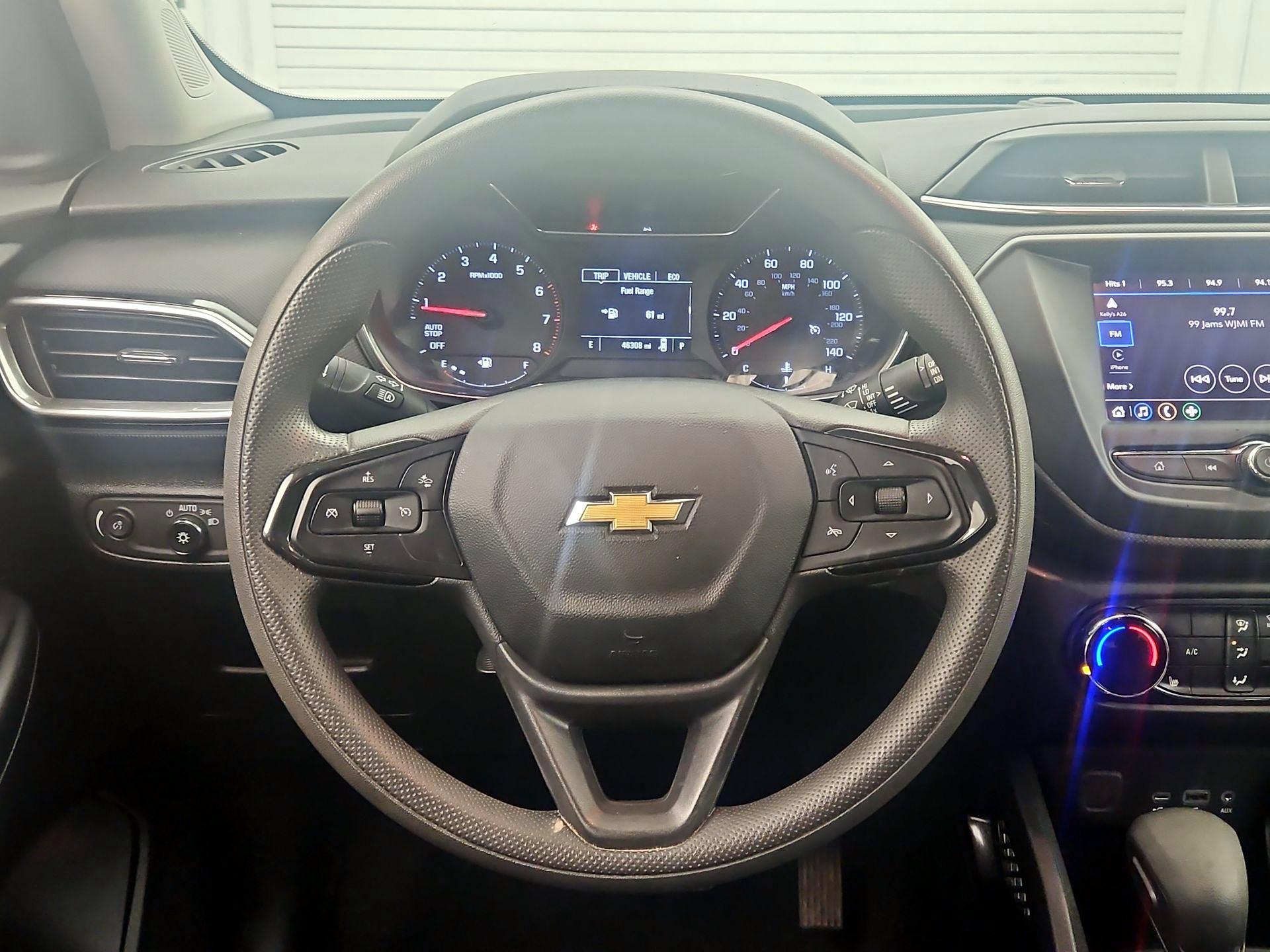 Thumbnail: 2023 Chevrolet TrailBlazer - 10