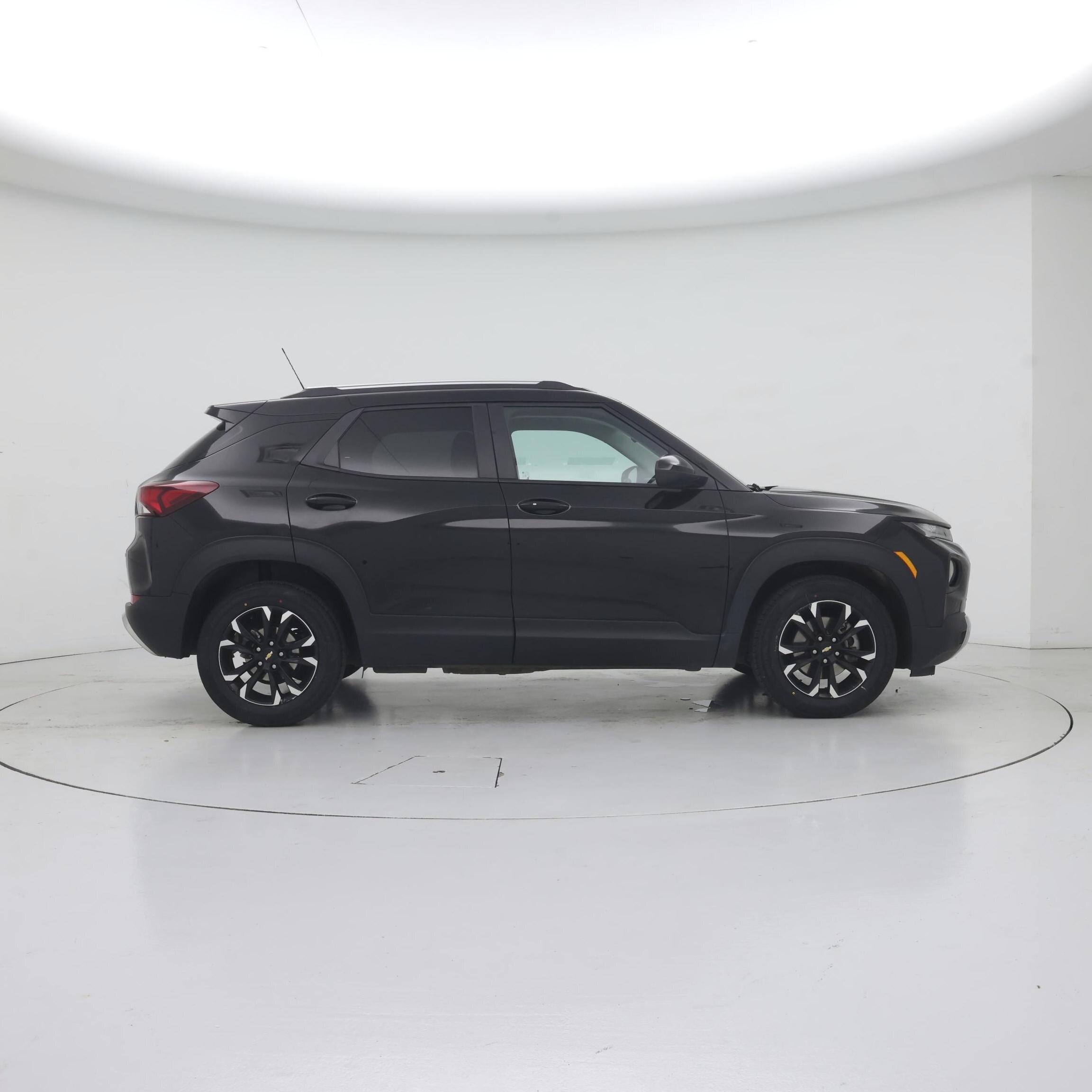 Thumbnail: 2023 Chevrolet TrailBlazer - 7