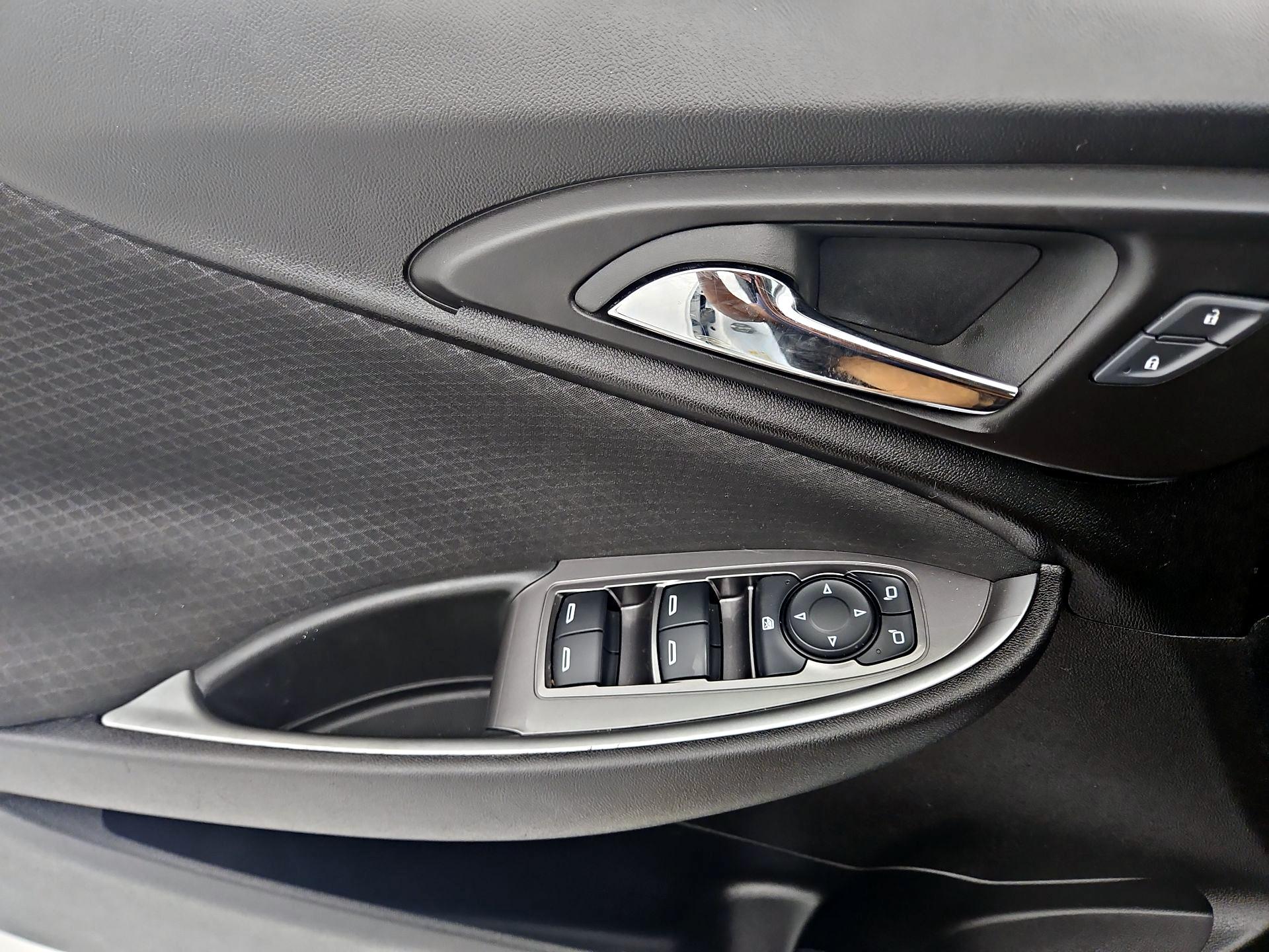Thumbnail: 2024 Chevrolet Malibu - 10