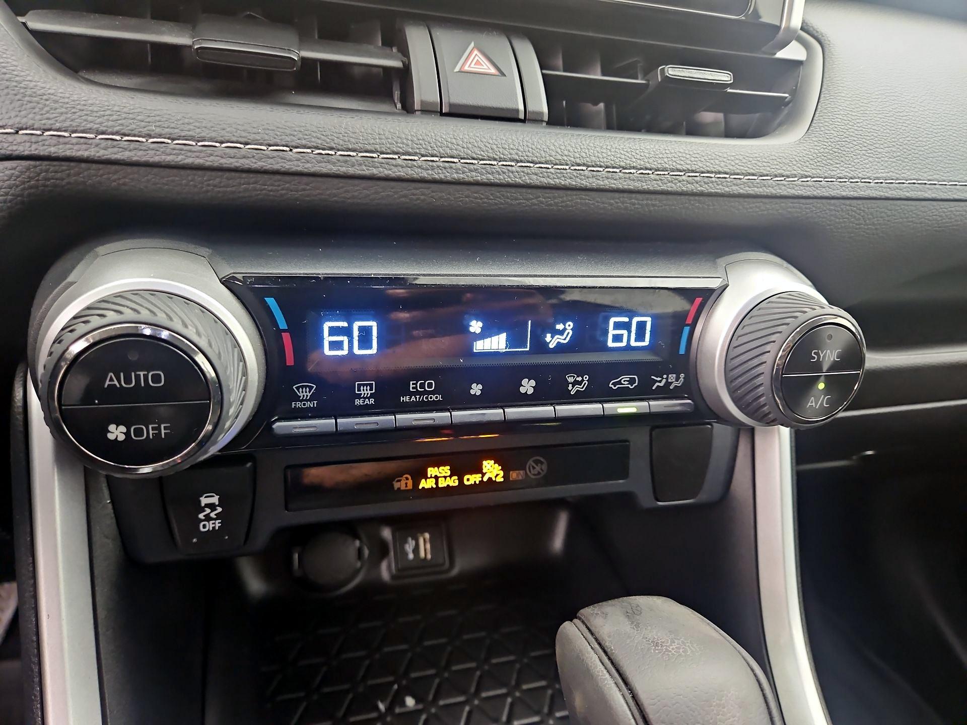 Thumbnail: 2023 Toyota RAV4 - 16