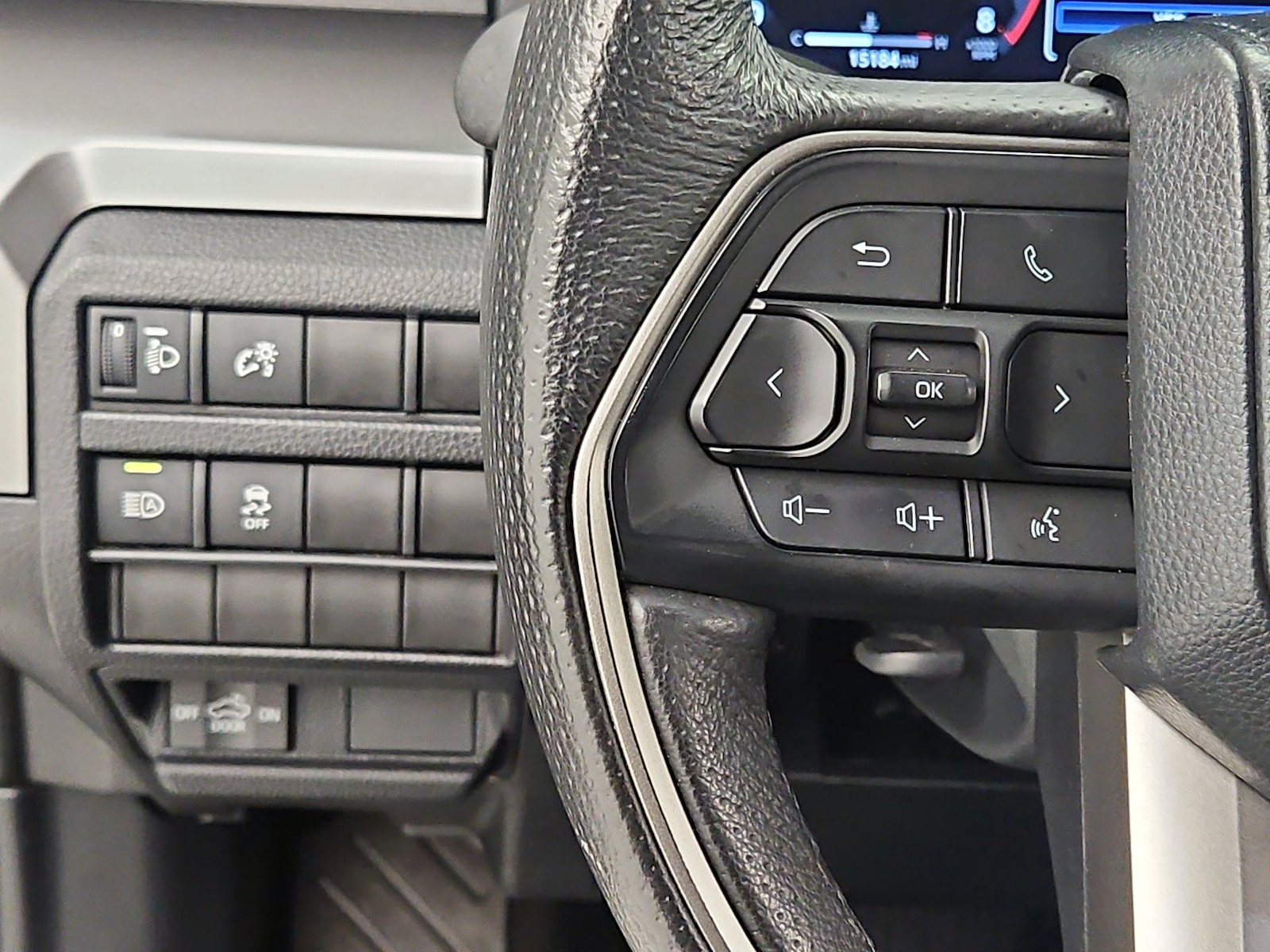 2024 Toyota Tacoma TRD Off Road - Photo 14