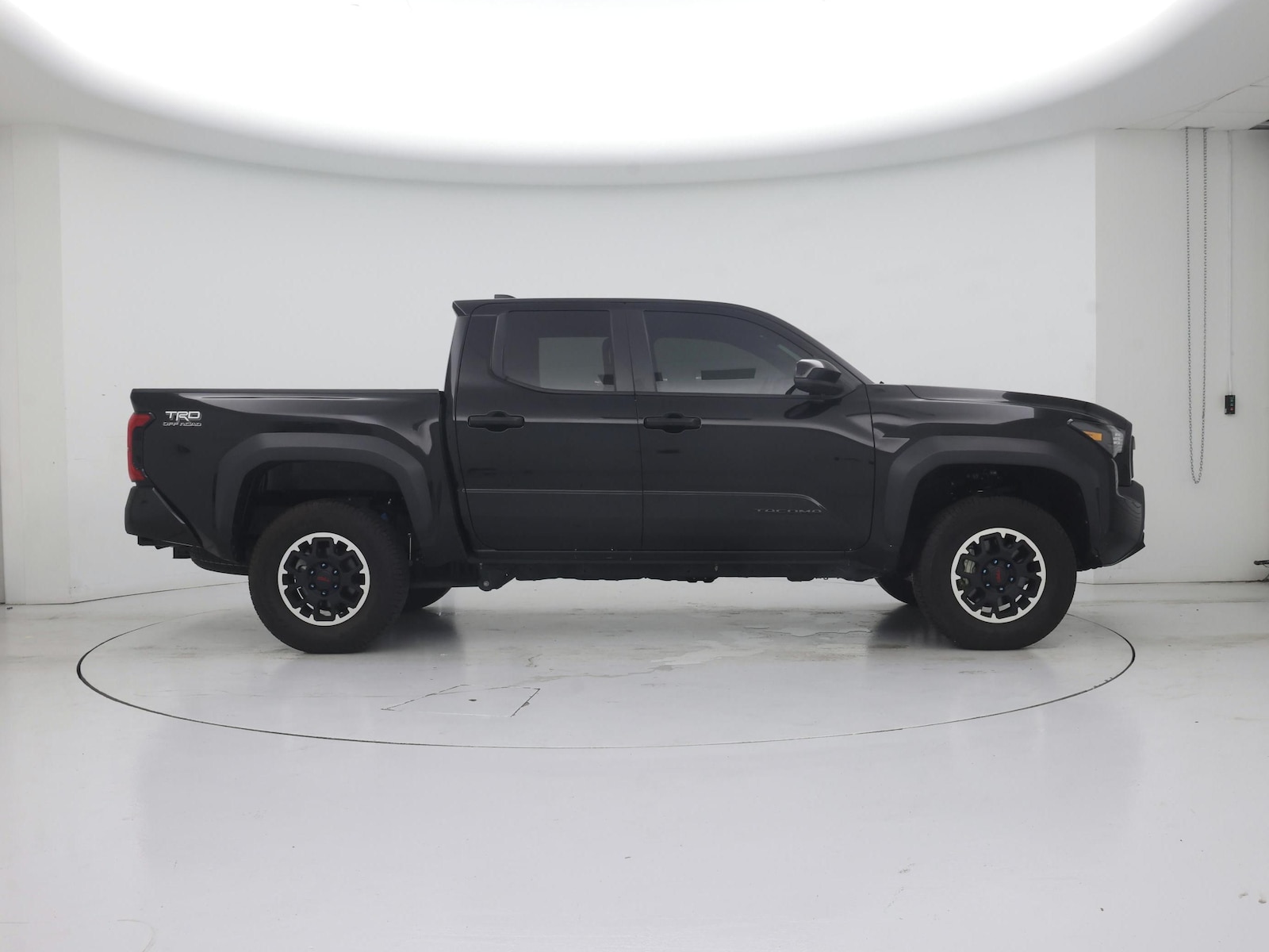 2024 Toyota Tacoma TRD Off Road - Photo 8
