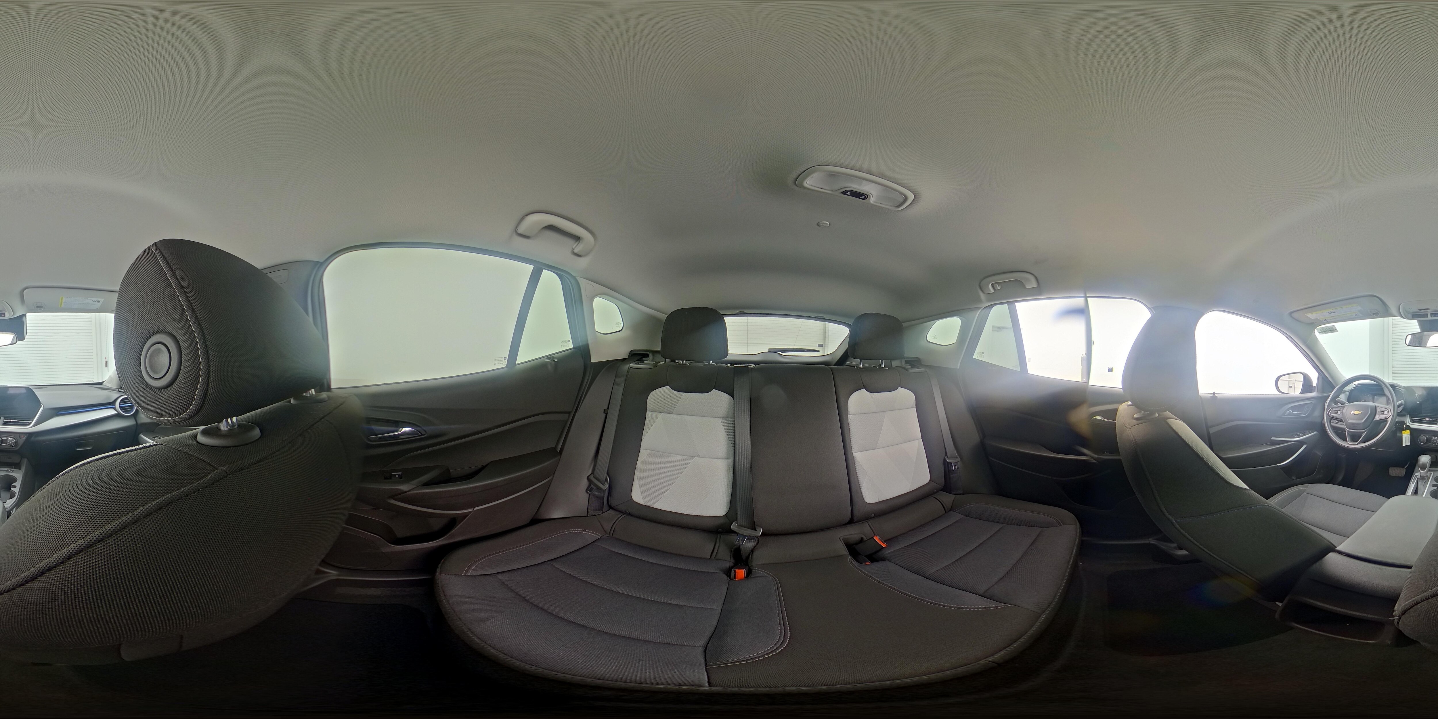 2024 Chevrolet Trax LS - Photo 25