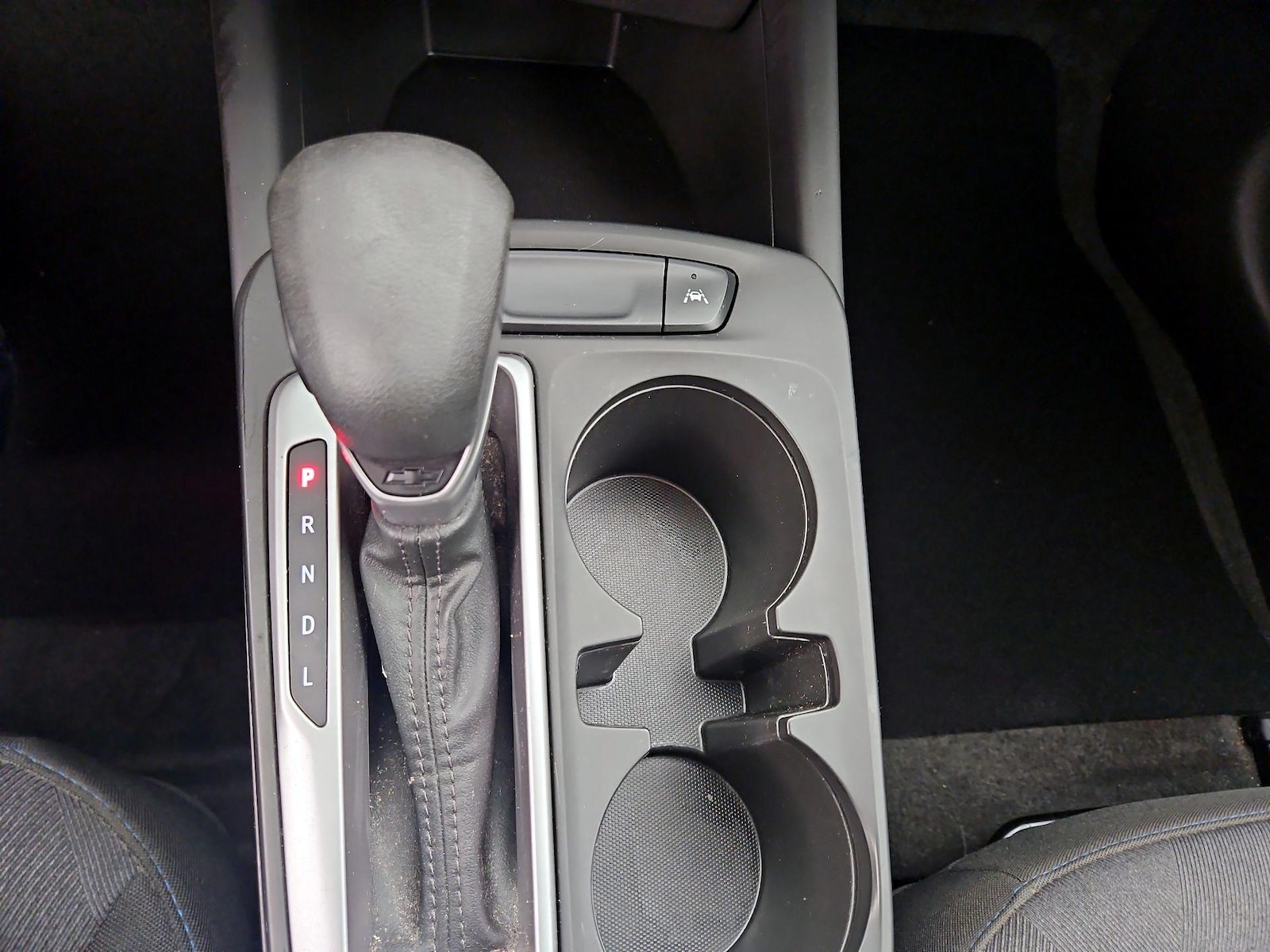 2024 Chevrolet Trax LS - Photo 17