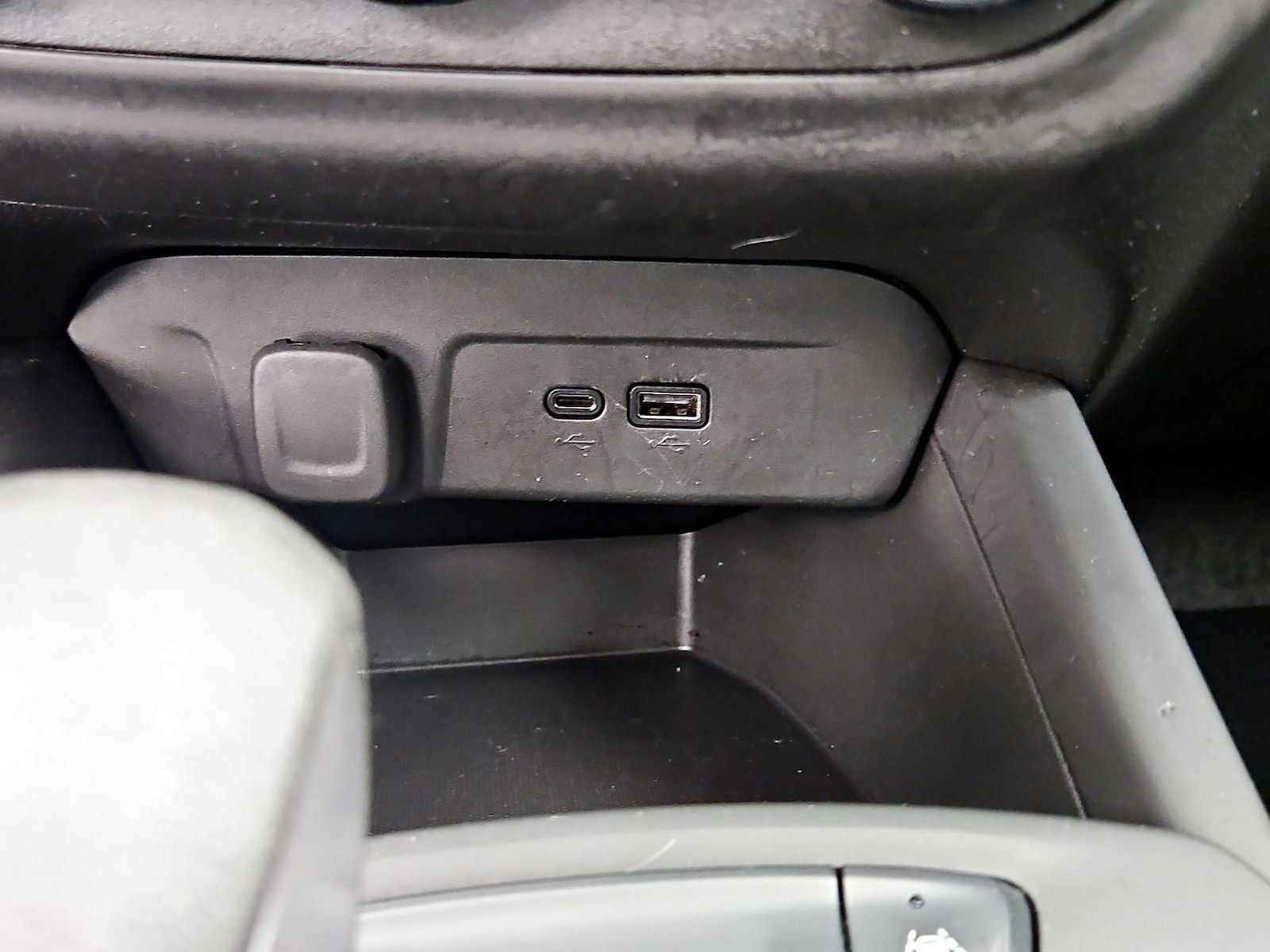 2024 Chevrolet Trax LS - Photo 18