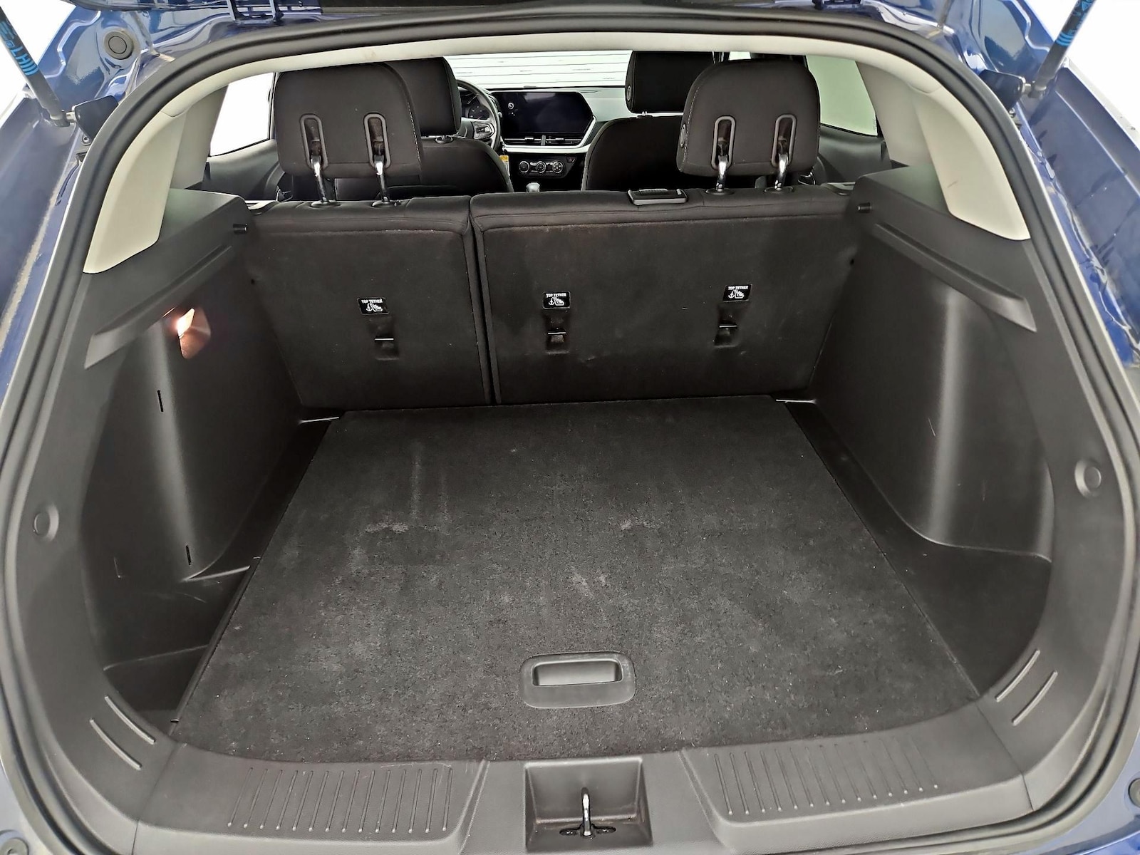 2024 Chevrolet Trax LS - Photo 20