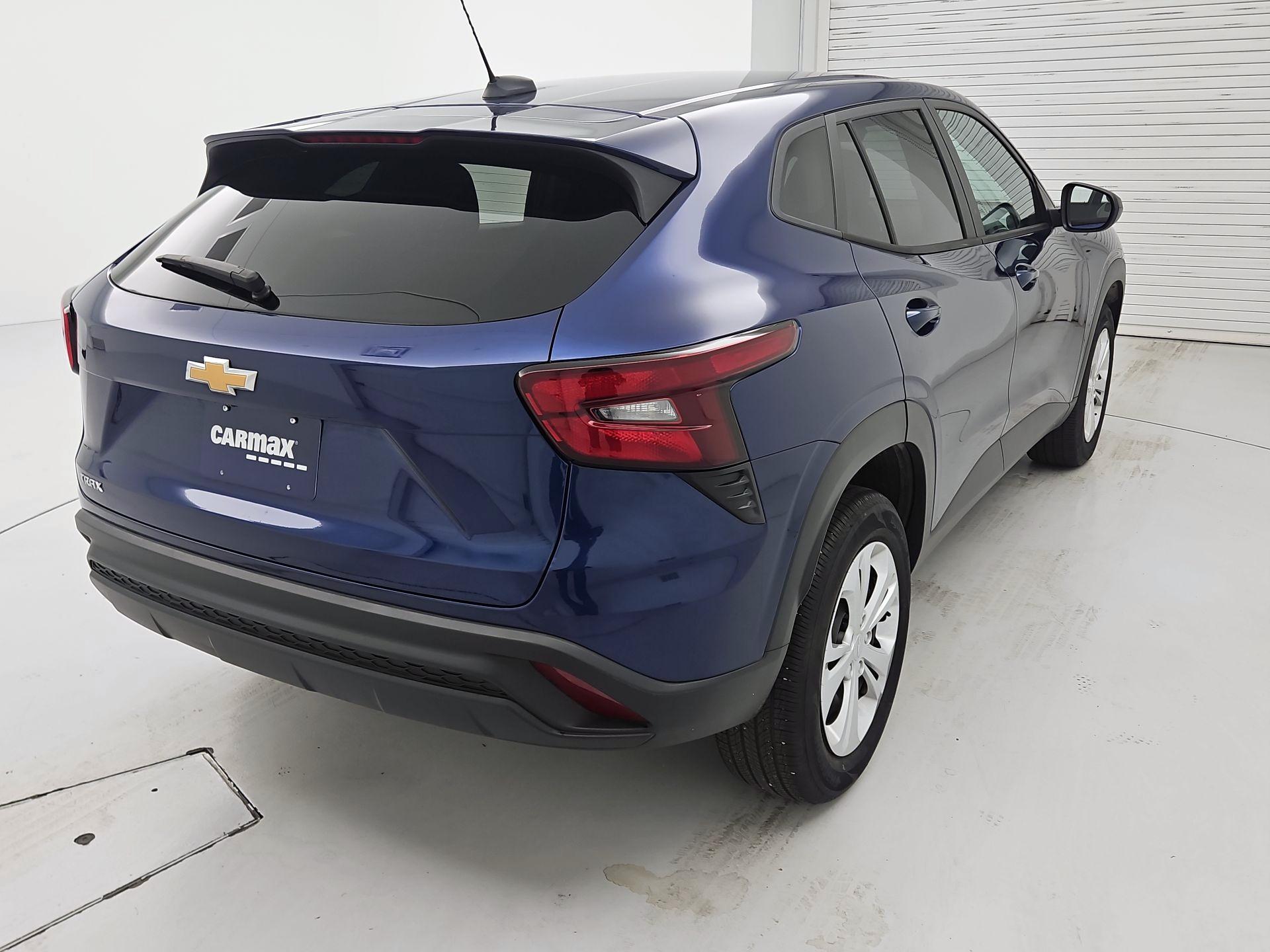Thumbnail: 2024 Chevrolet Trax - 5
