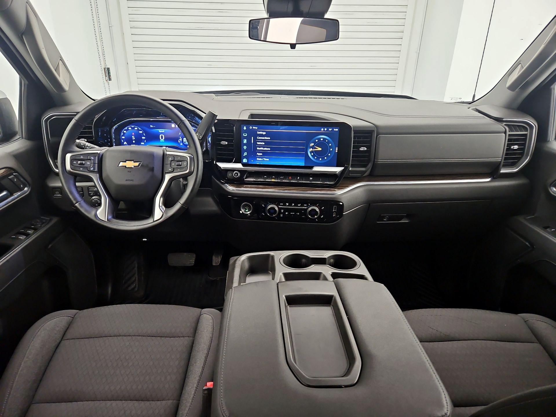 Thumbnail: 2023 Chevrolet Silverado 1500 - 9