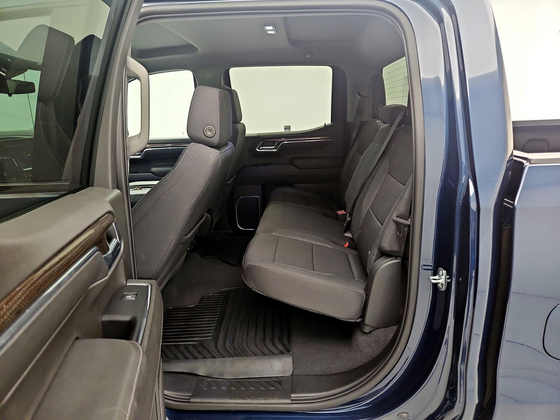 Thumbnail: 2023 Chevrolet Silverado 1500 - 19