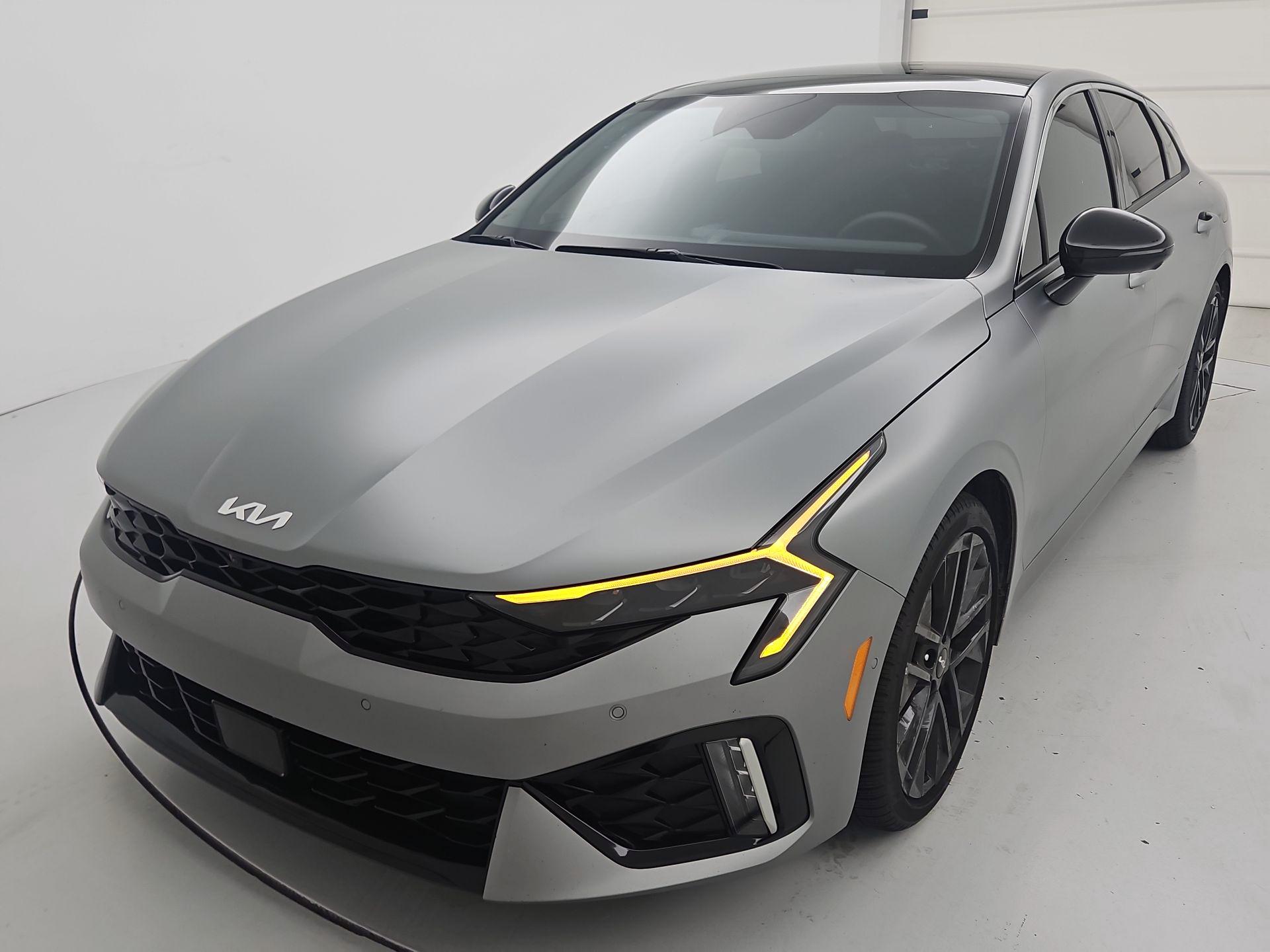 Thumbnail: 2026 Kia K5 - 3
