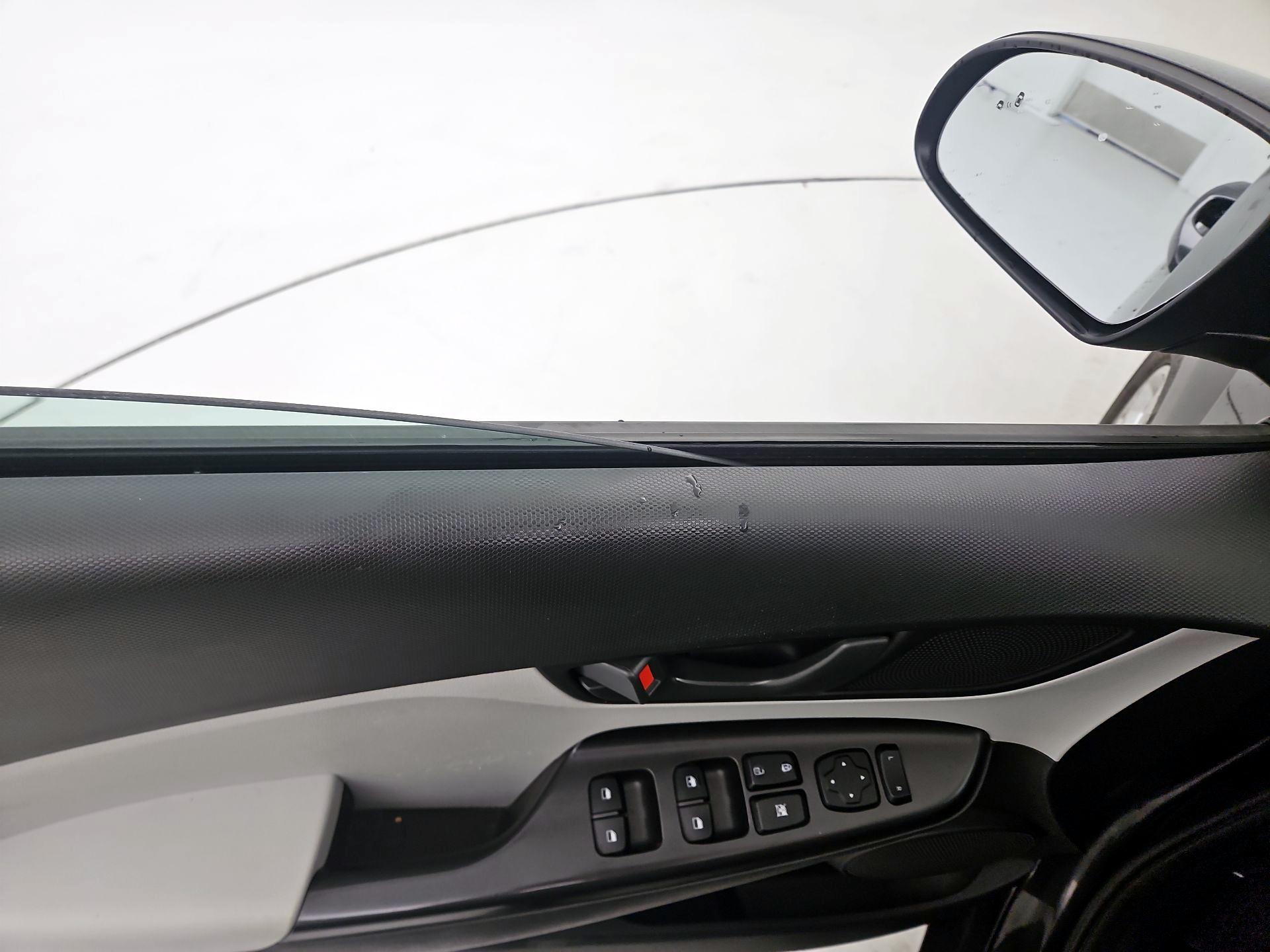 Thumbnail: 2022 Hyundai Kona - 12