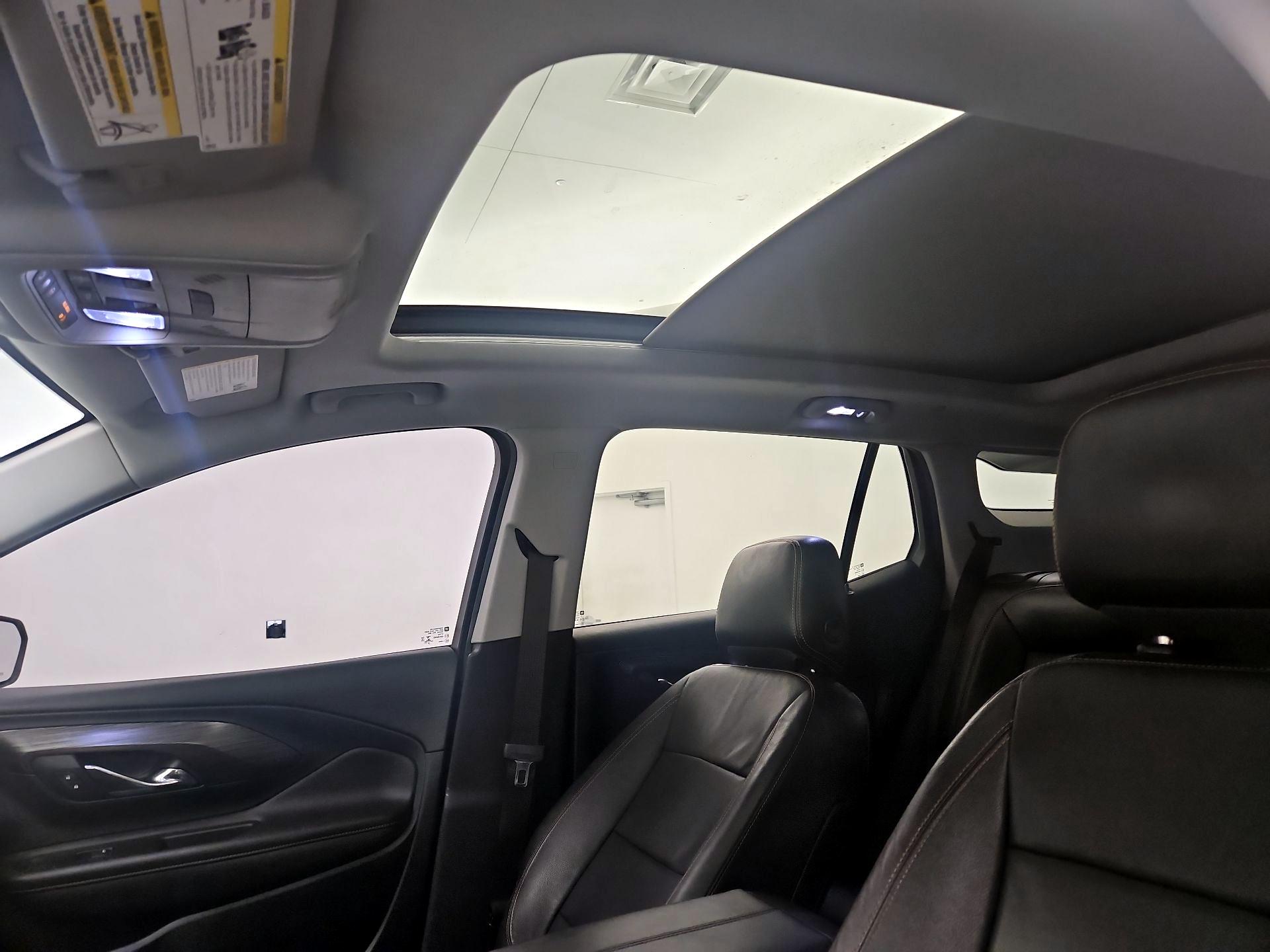 Thumbnail: 2020 GMC Terrain - 19