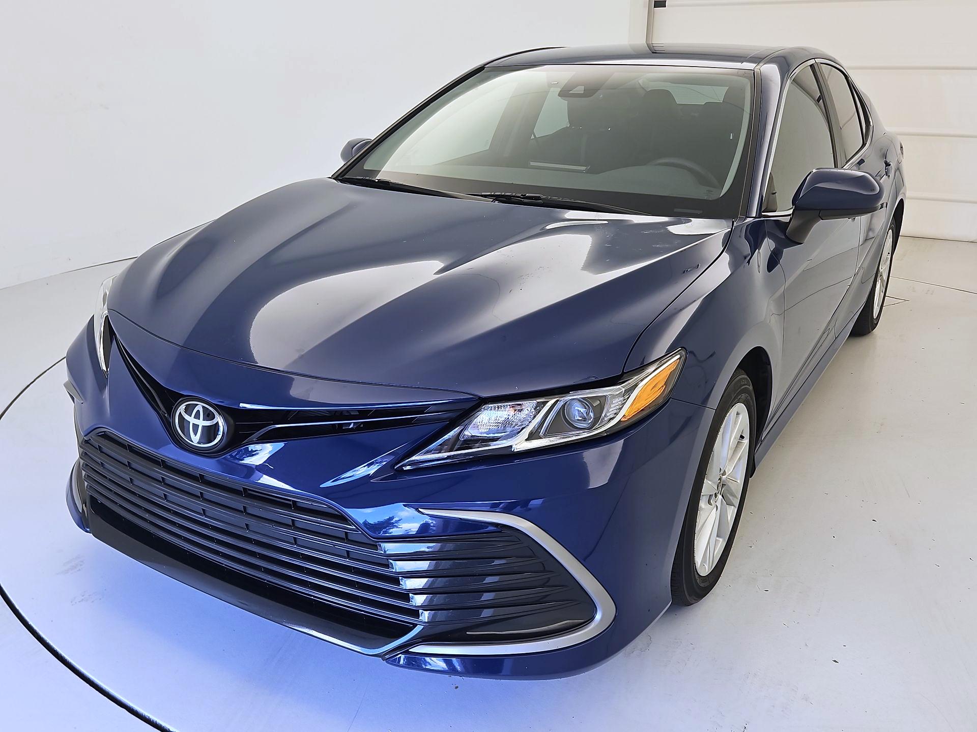 Thumbnail: 2024 Toyota Camry - 3