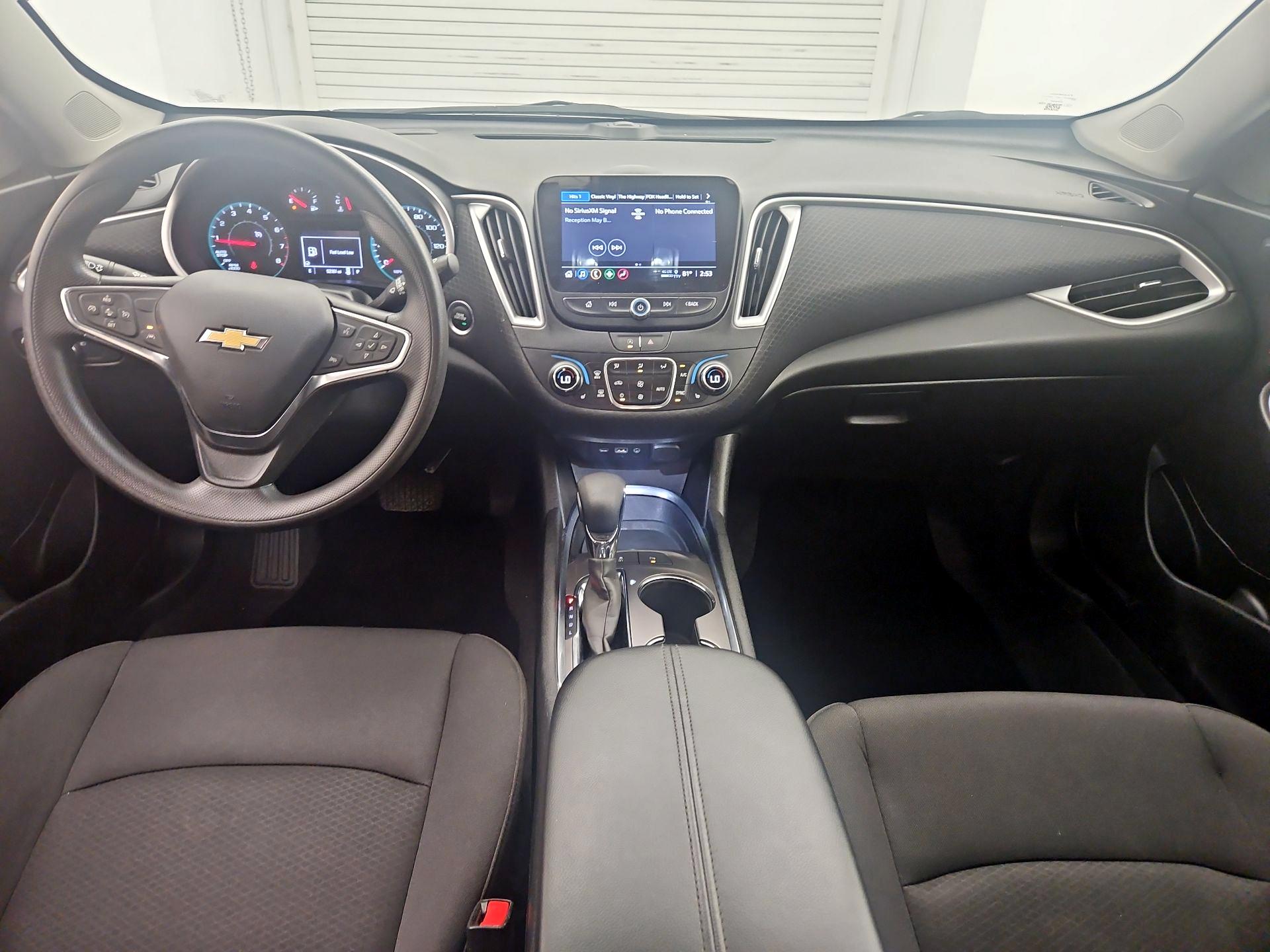 Thumbnail: 2024 Chevrolet Malibu - 9