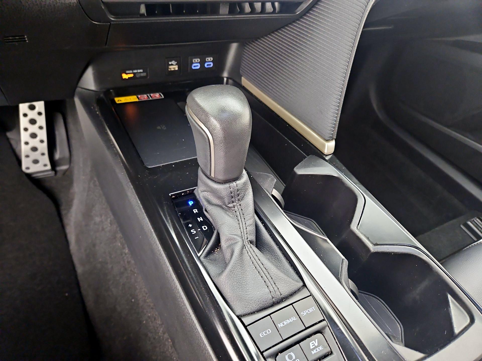 Thumbnail: 2025 Toyota Camry - 17