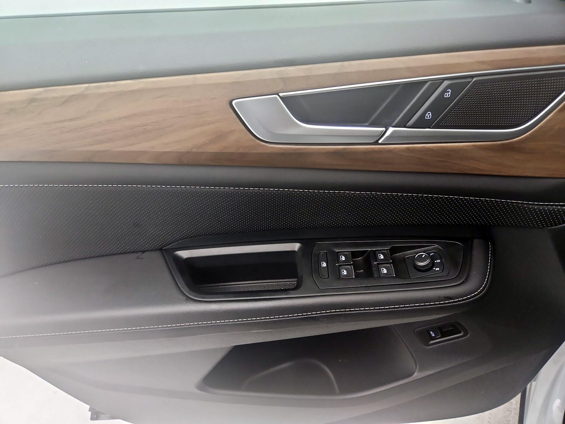 Thumbnail: 2025 Volkswagen Atlas - 12