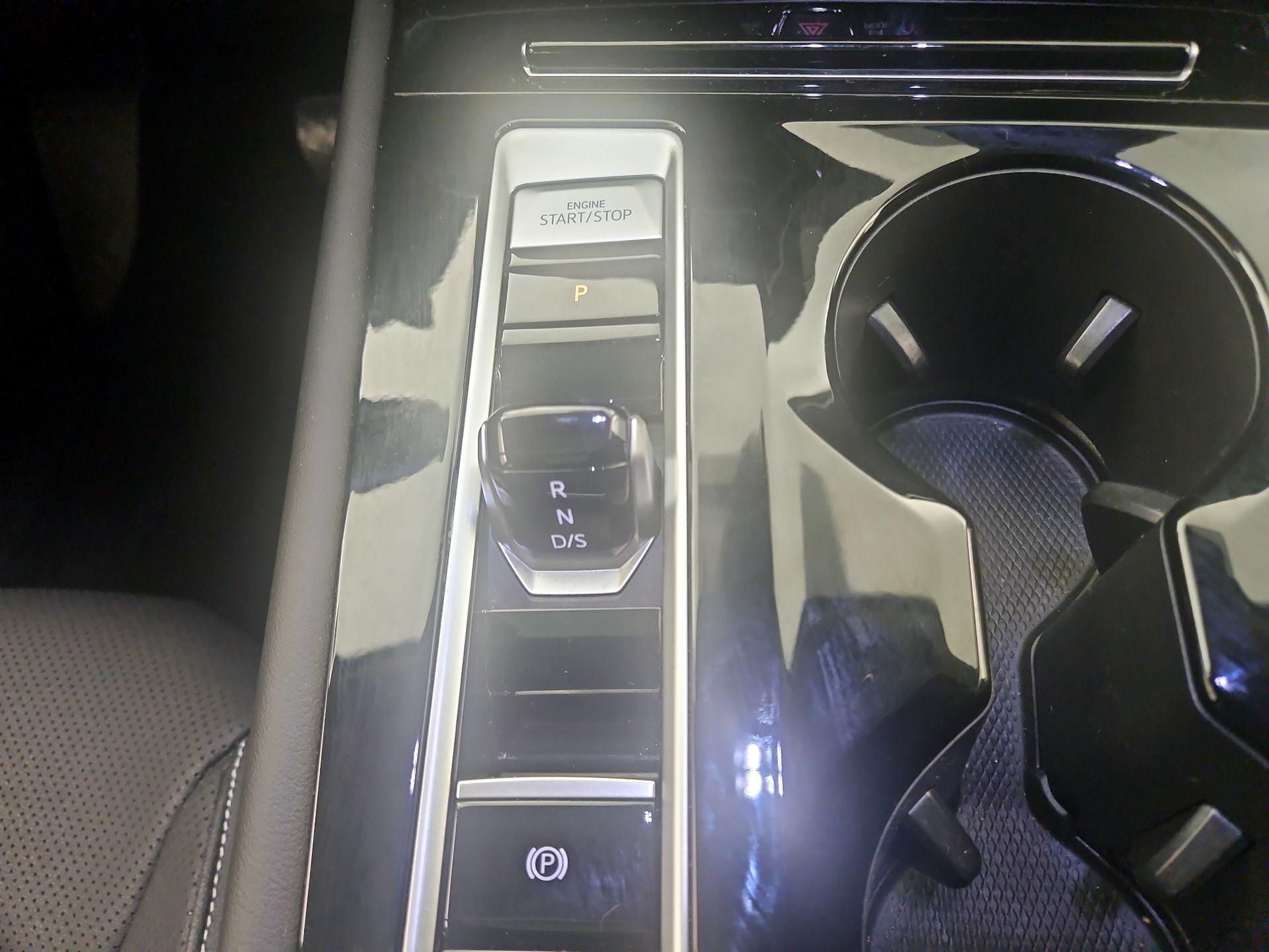 Thumbnail: 2025 Volkswagen Atlas - 17