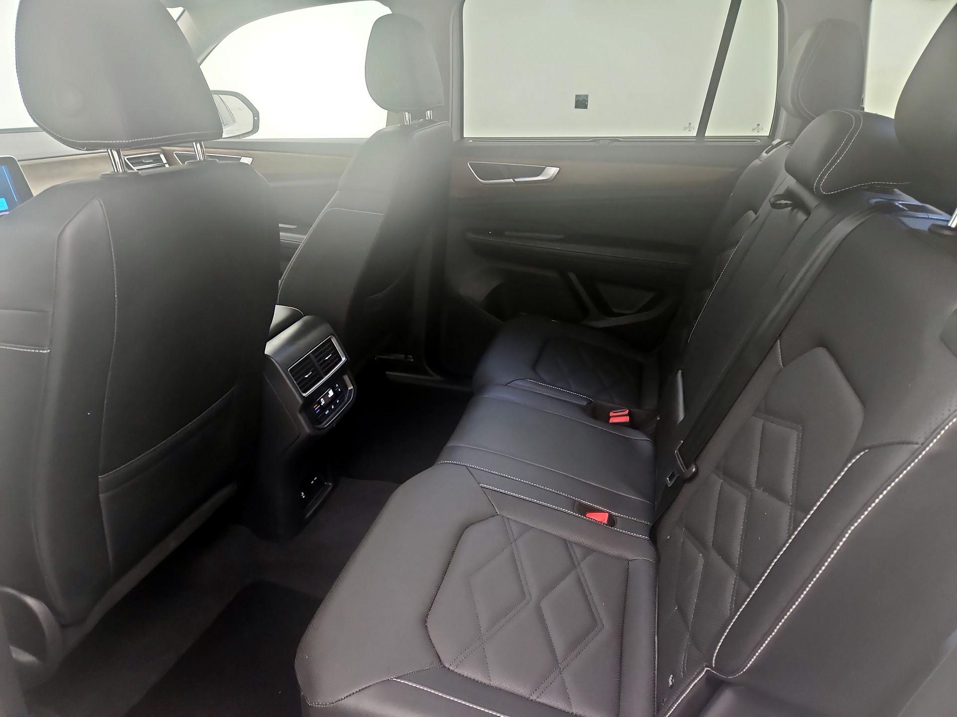 Thumbnail: 2025 Volkswagen Atlas - 20