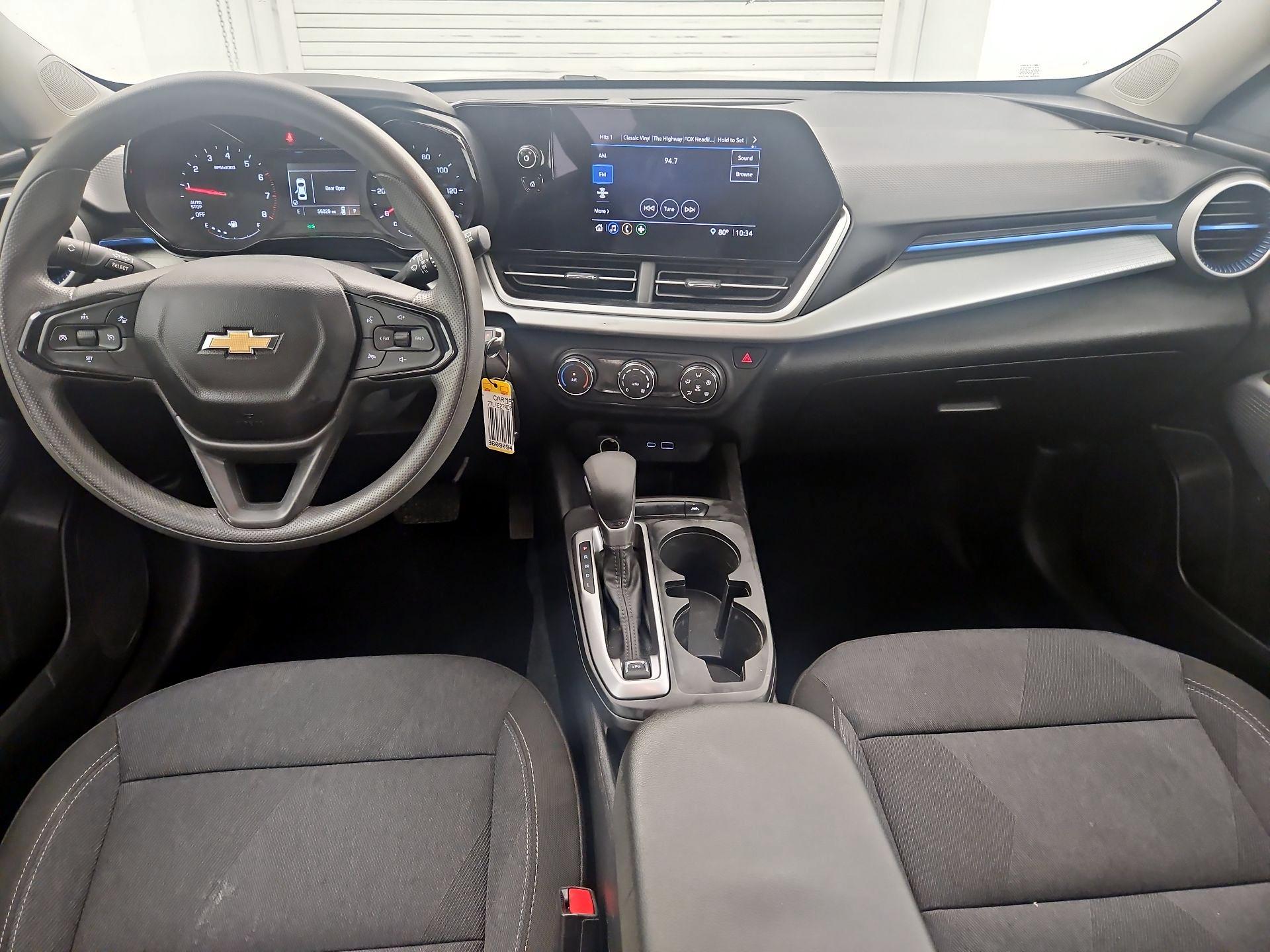 Thumbnail: 2024 Chevrolet Trax - 9