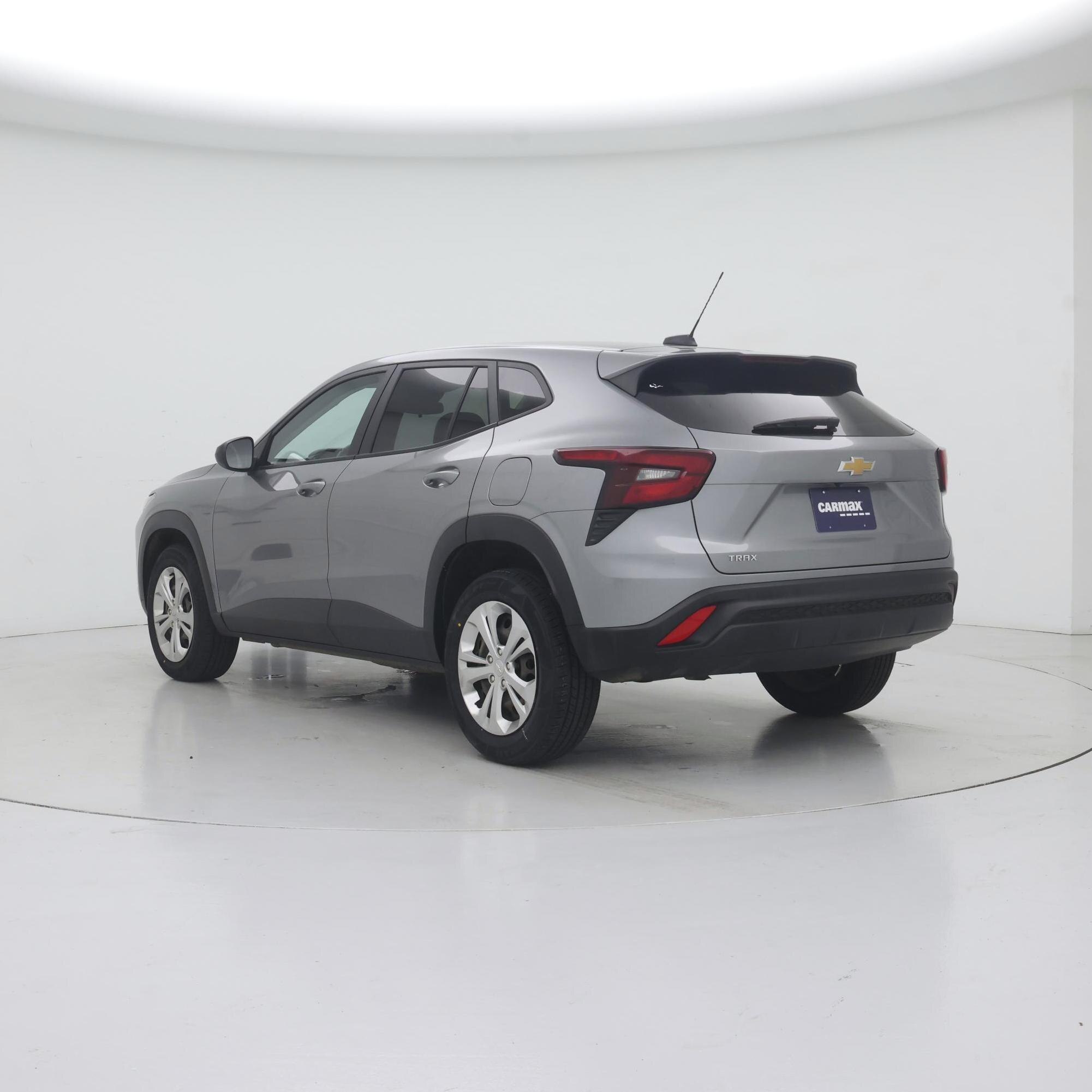 Thumbnail: 2024 Chevrolet Trax - 2